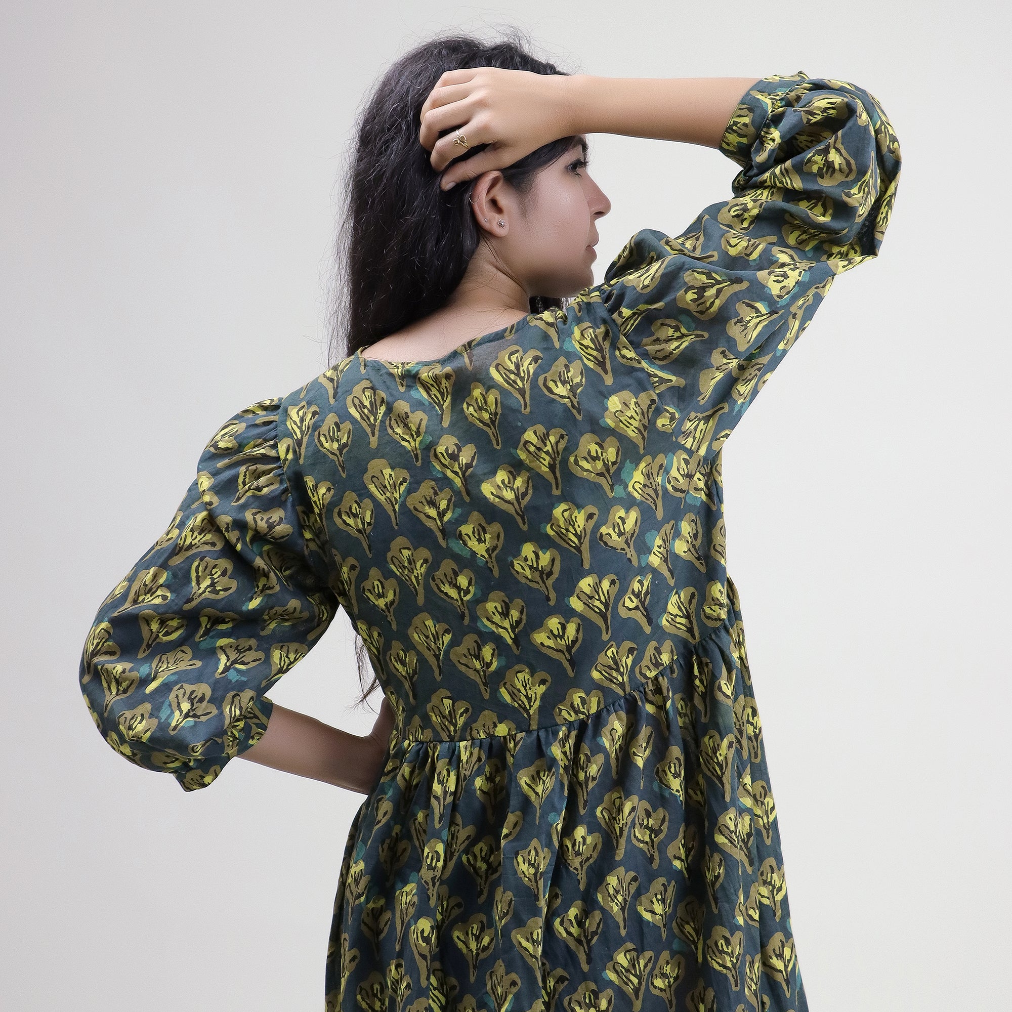 Beautiful Green Floral Cotton Midi Outfit for Womens