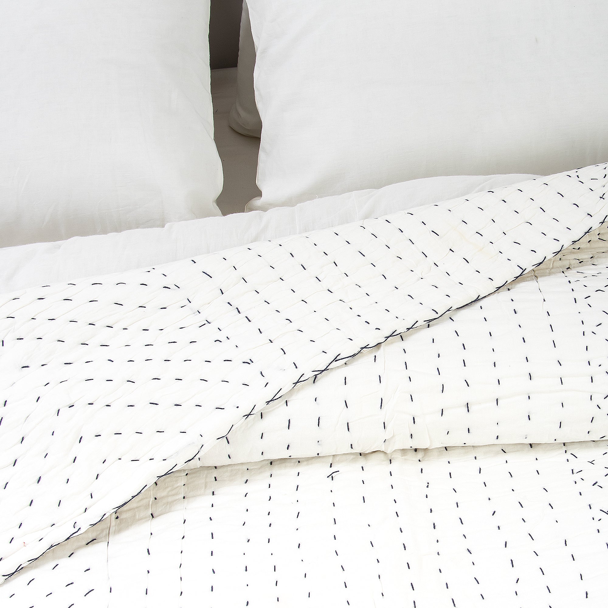 Best White Hand Stitiched Kantha Cotton Quilt Blanket