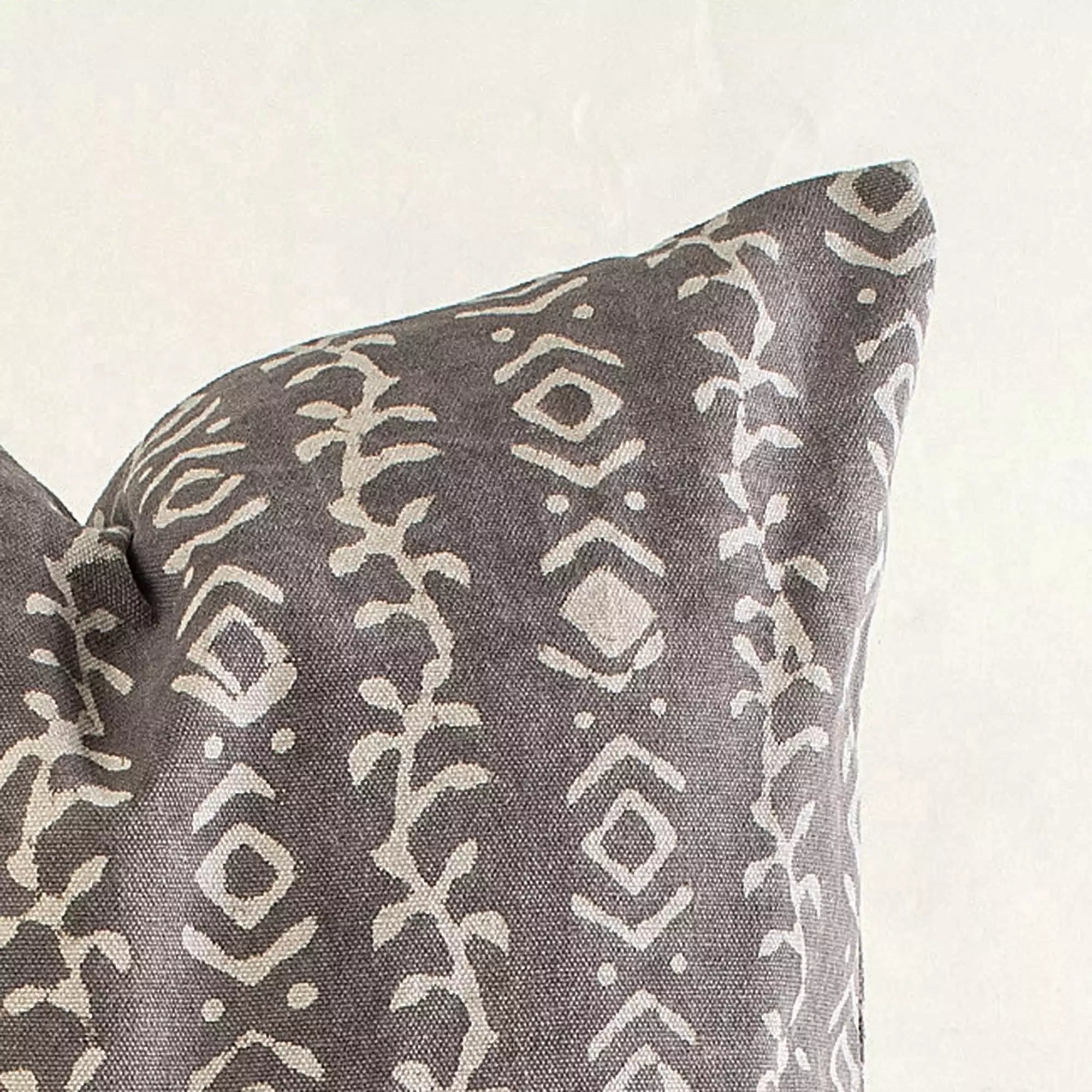 Block Printed Durable Cotton Canvas Cushion Cover
