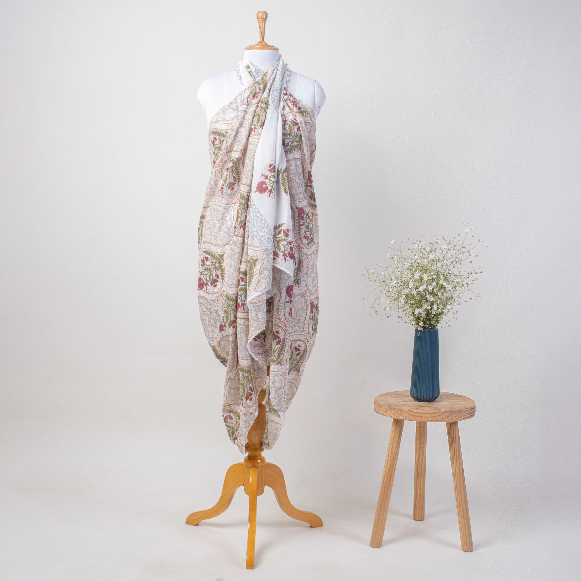 Block Printed Indian Cotton Red Boota Sarong For Ladies