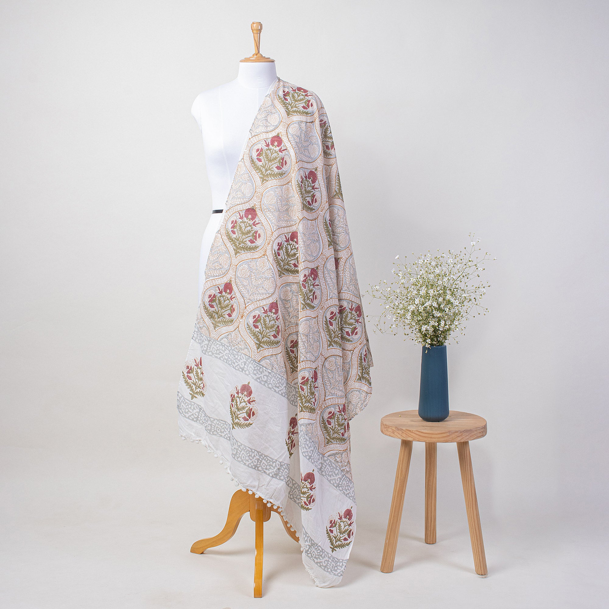 Block Printed Indian Cotton Red Boota Sarong For Ladies