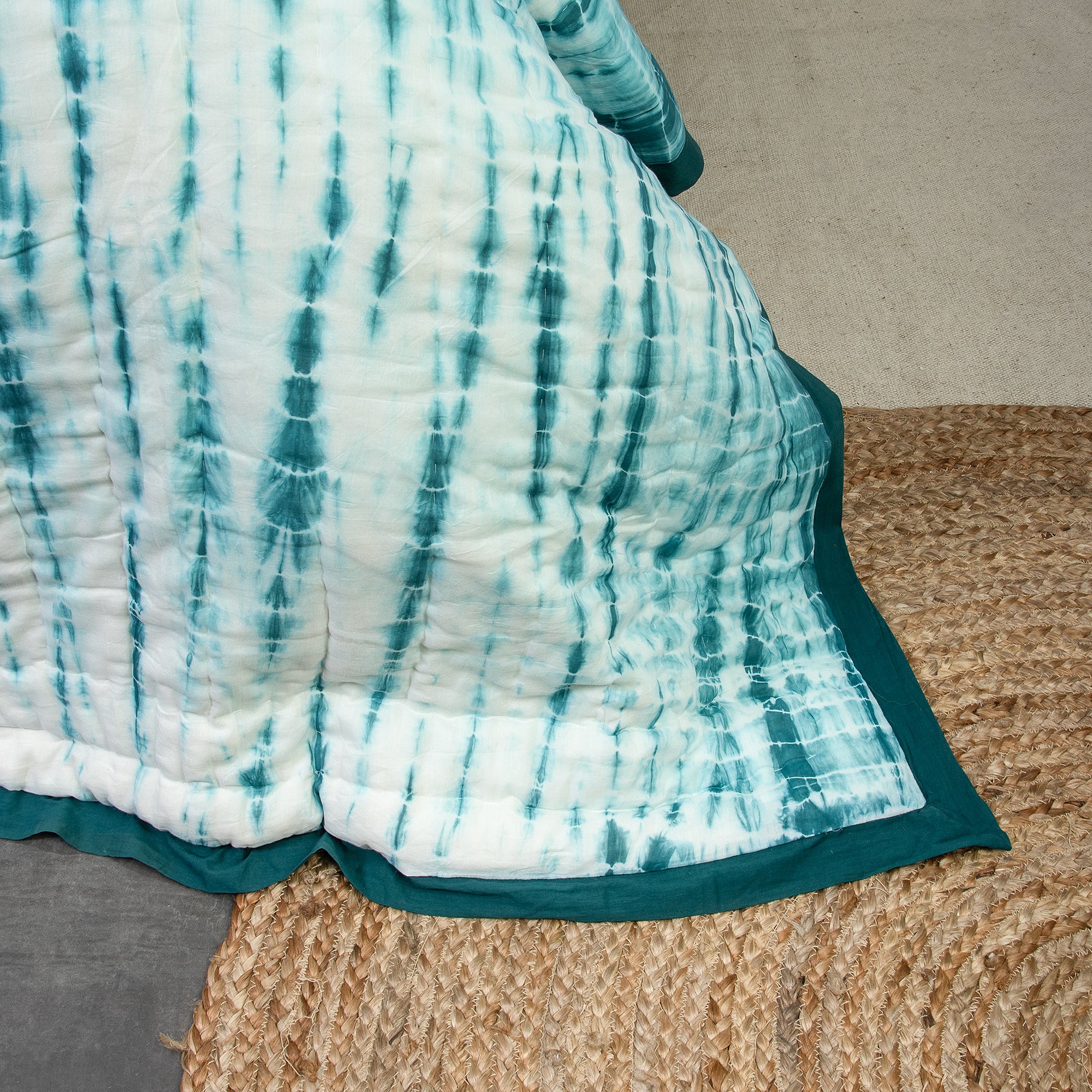 Blue Tie Dye Indian Pure Cotton Jaipuri Quilts For Winter