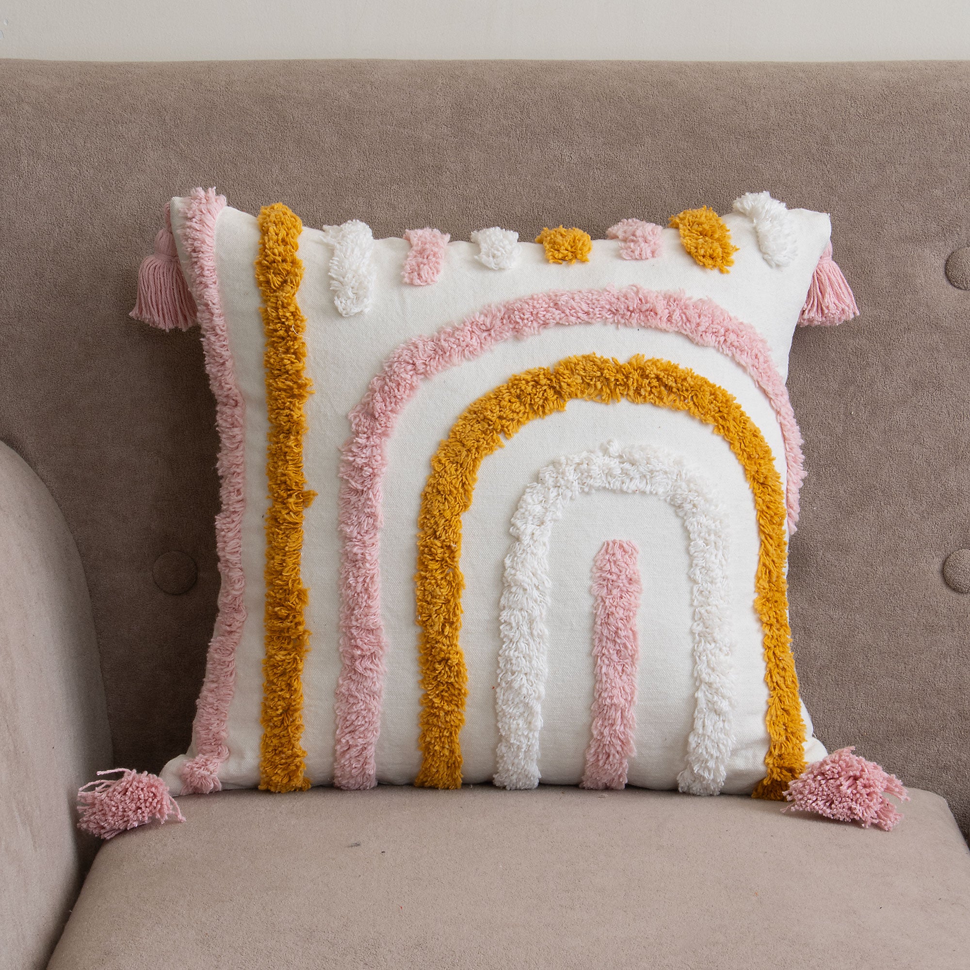 Curve Pattern Tufted Cushion Pillows Cover