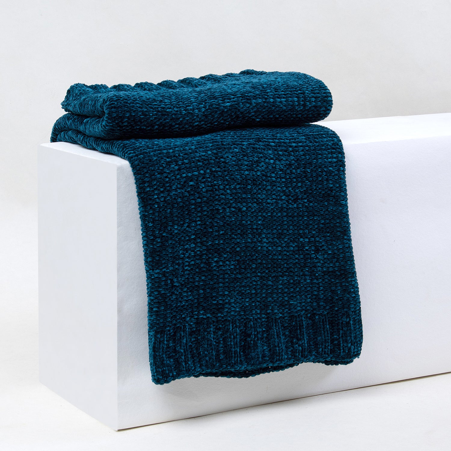Eco Friendly Blue Knitted Natural Throw Blanket