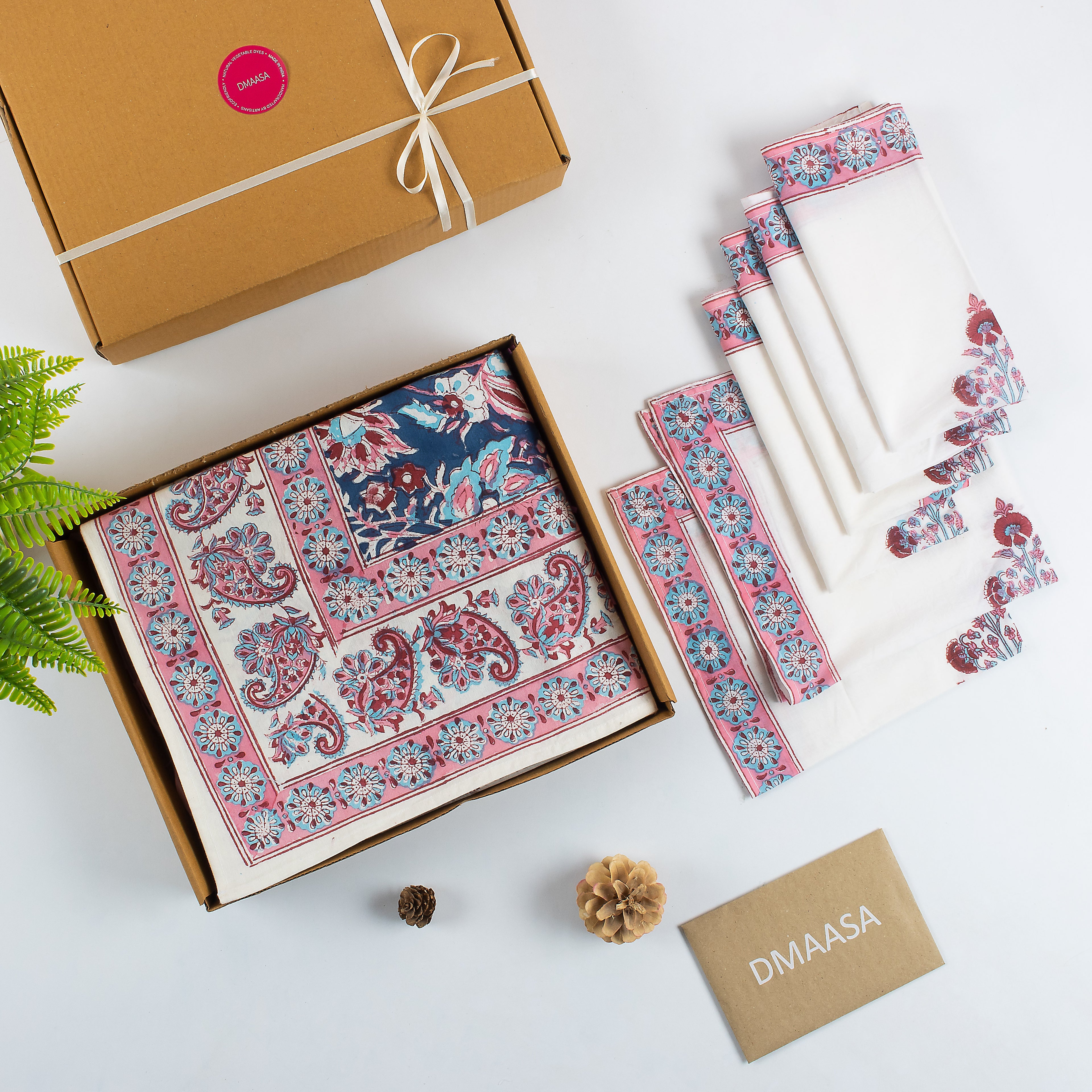 Gifts Set Hand Block Cotton Dinning Table Cover & Napkin