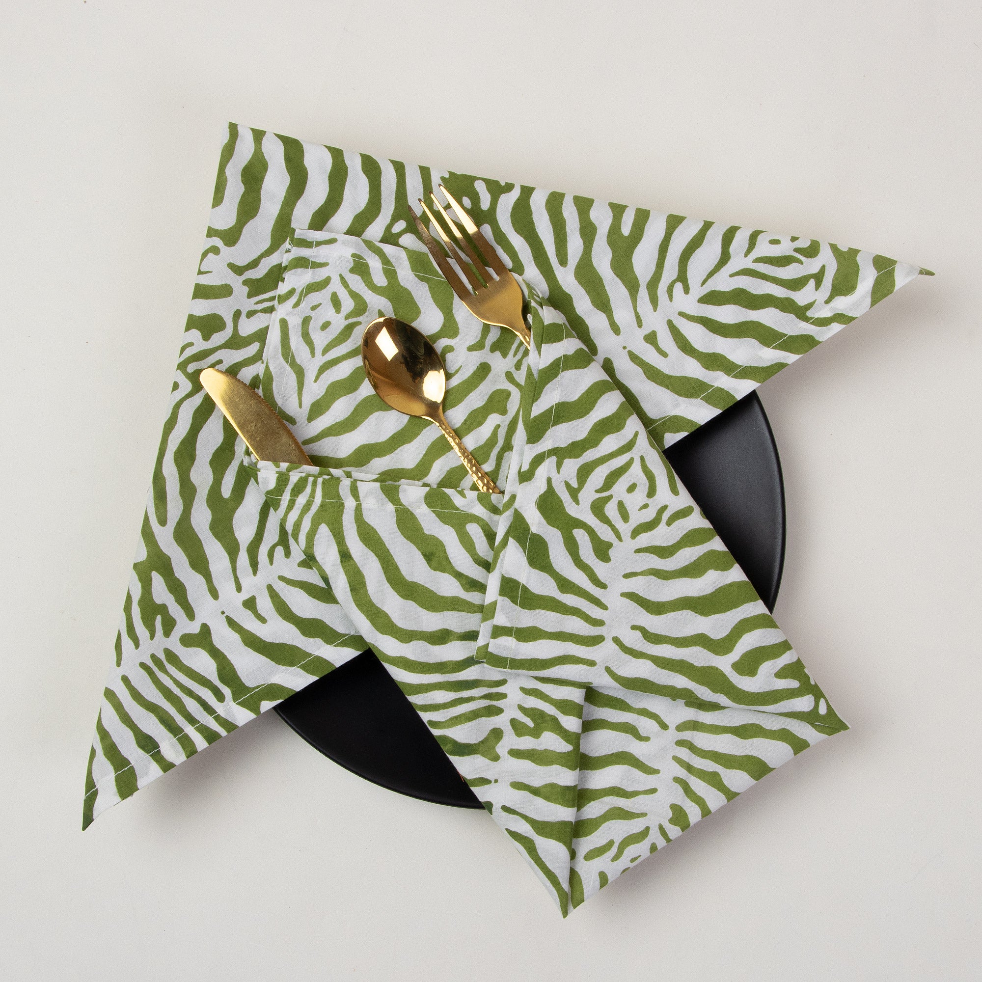 Green Pure Cotton Reusable Dinner Napkin Cloth