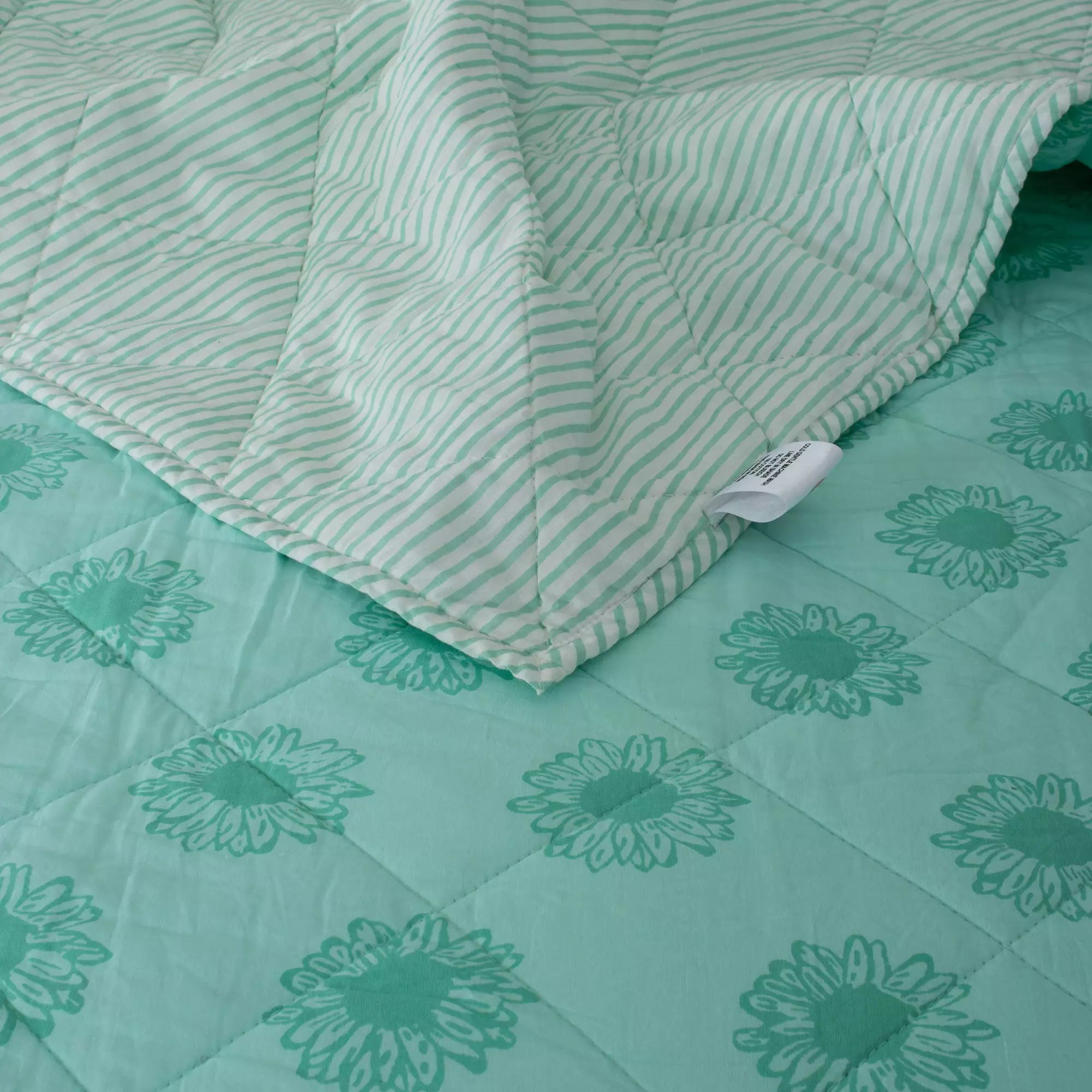 Hand Block Print Cotton Floral Pink Booti Machine Quilt