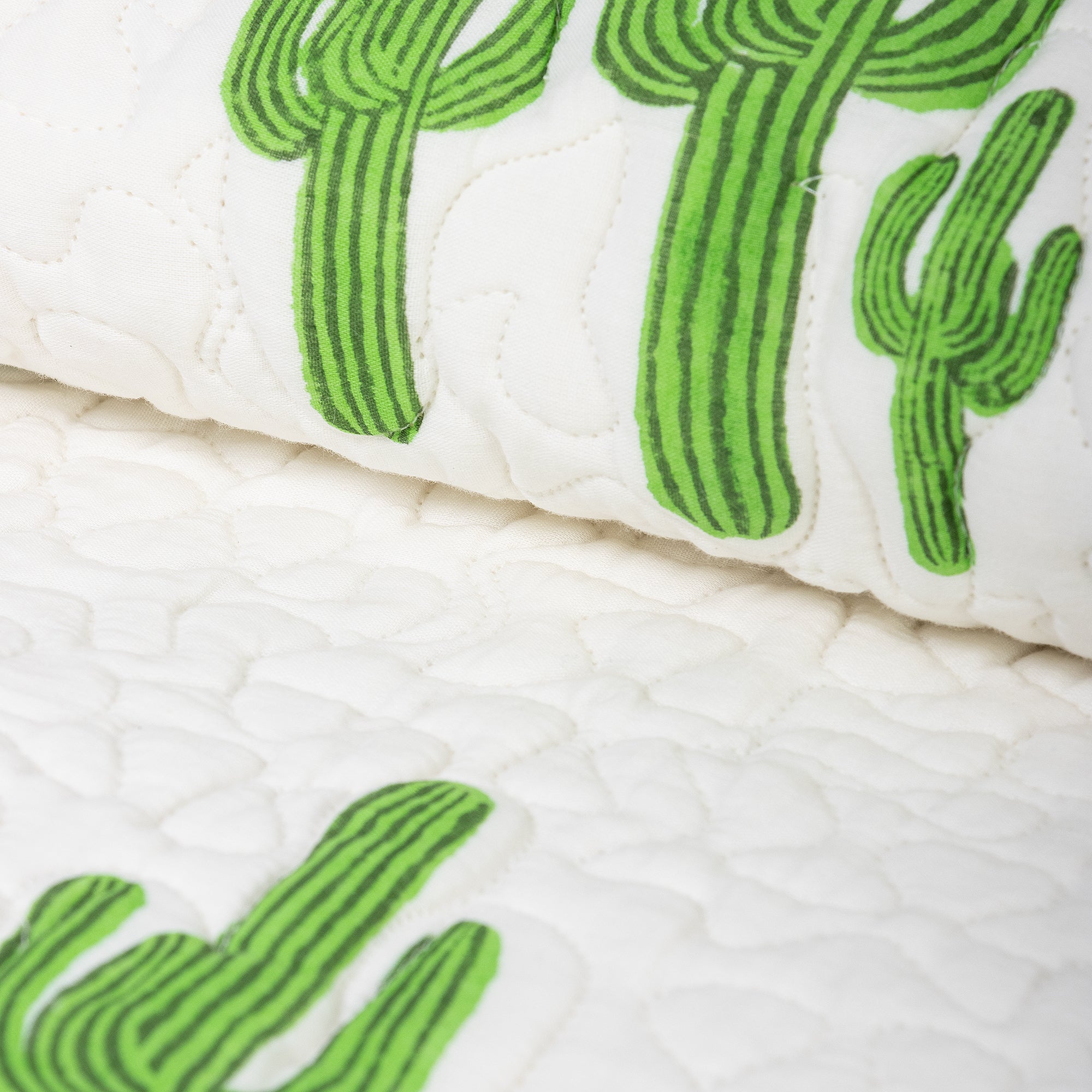 Hand Block Printed Cotton Machine Quilt with Pillow Cover