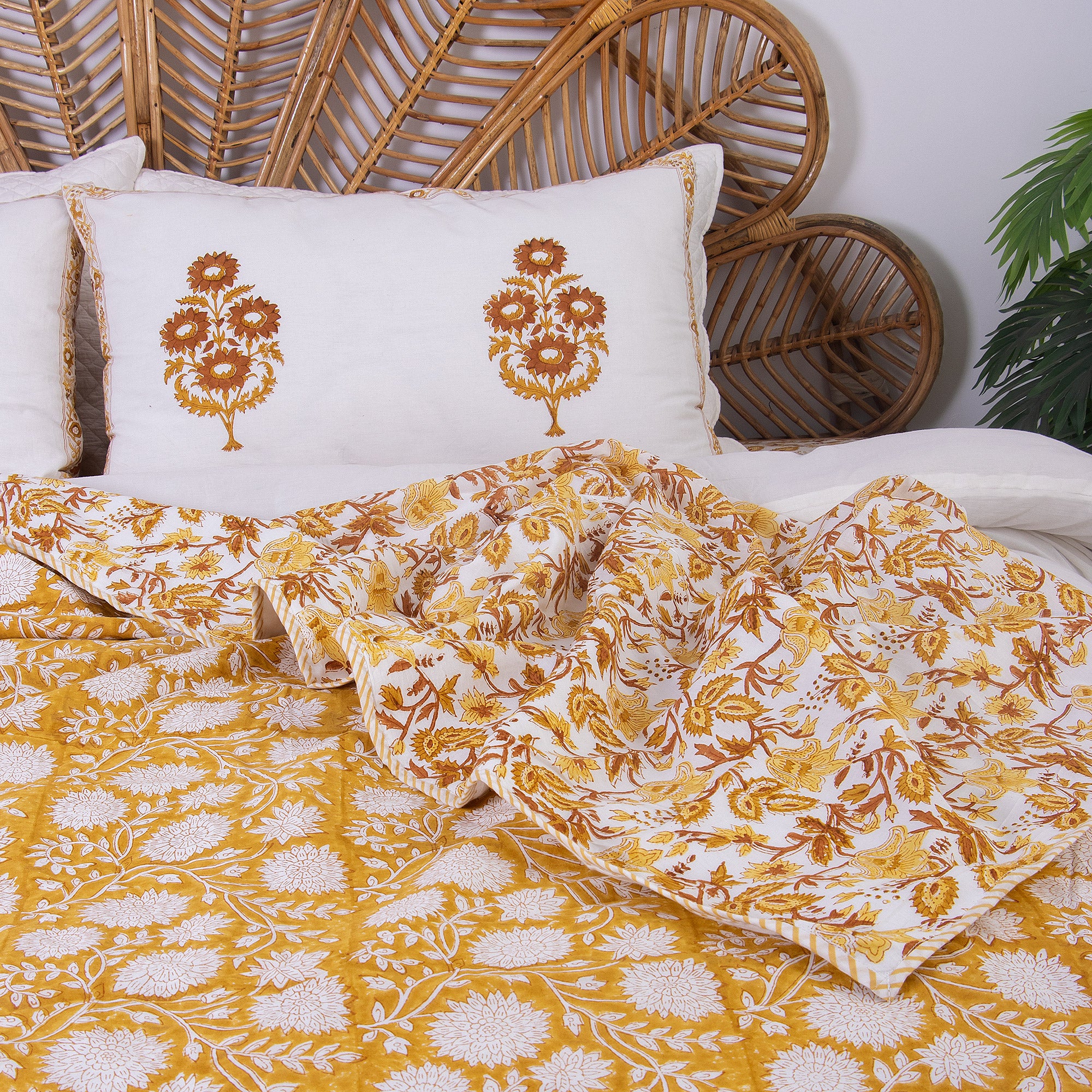 Hand Block Printed Ligh Weighted Cotton Dohar Blanket