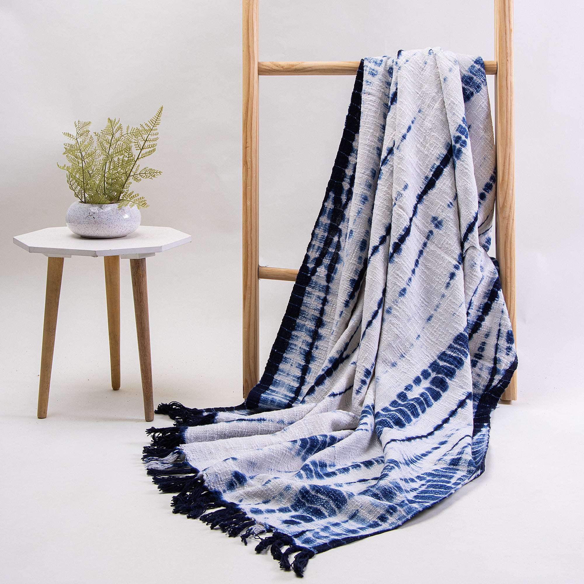 Hand Dyed Blue Tie Dye Cotton Throw Blankets