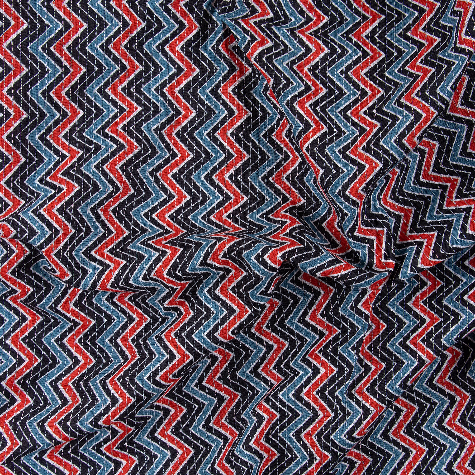 Handmade Natural Zig Zag Print Kantha Cotton And Fabric