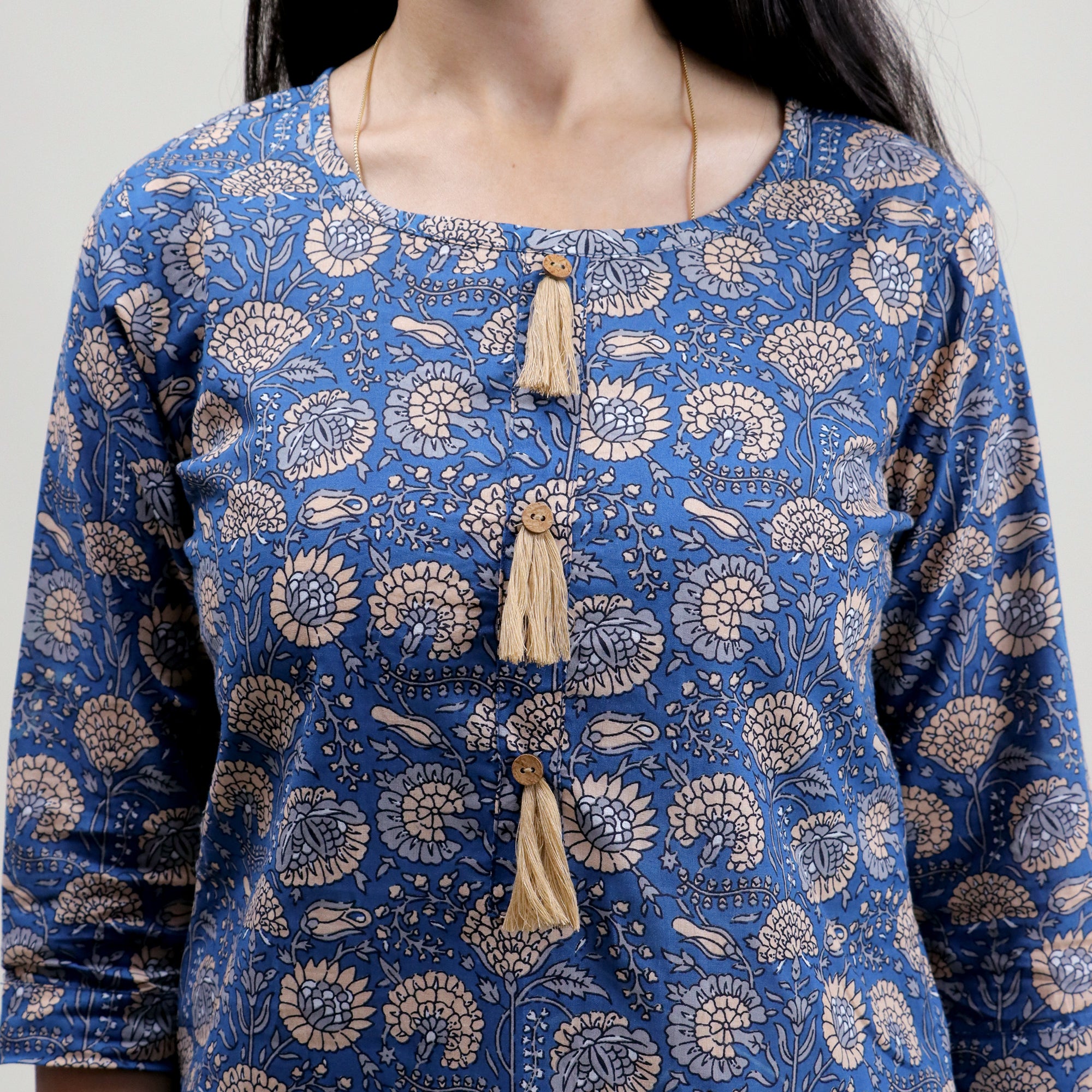 Blue Floral Modern Cotton Kurti For Women&