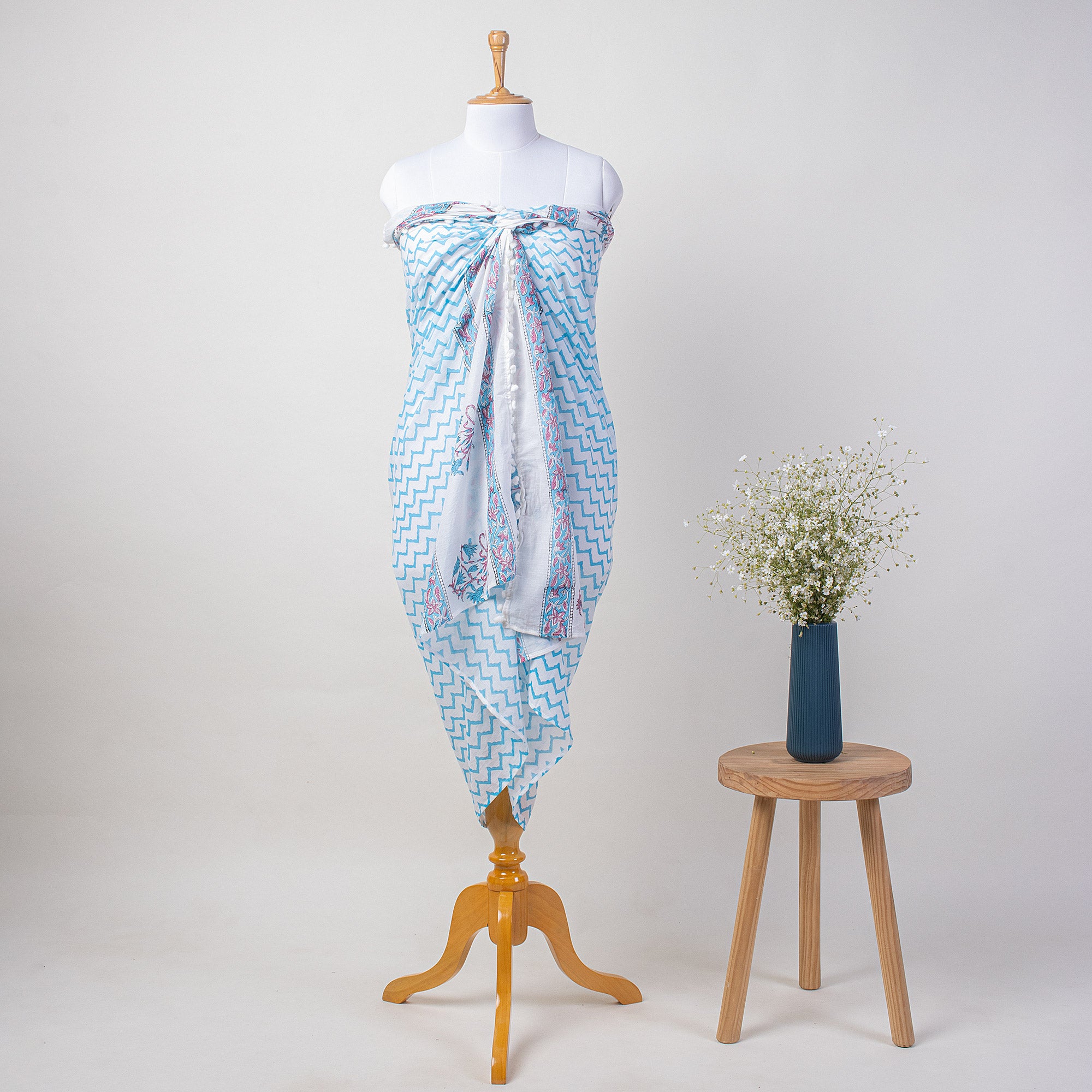 Indian Hand Block Blue Zig Zag Beach Sarog Wrap For Women
