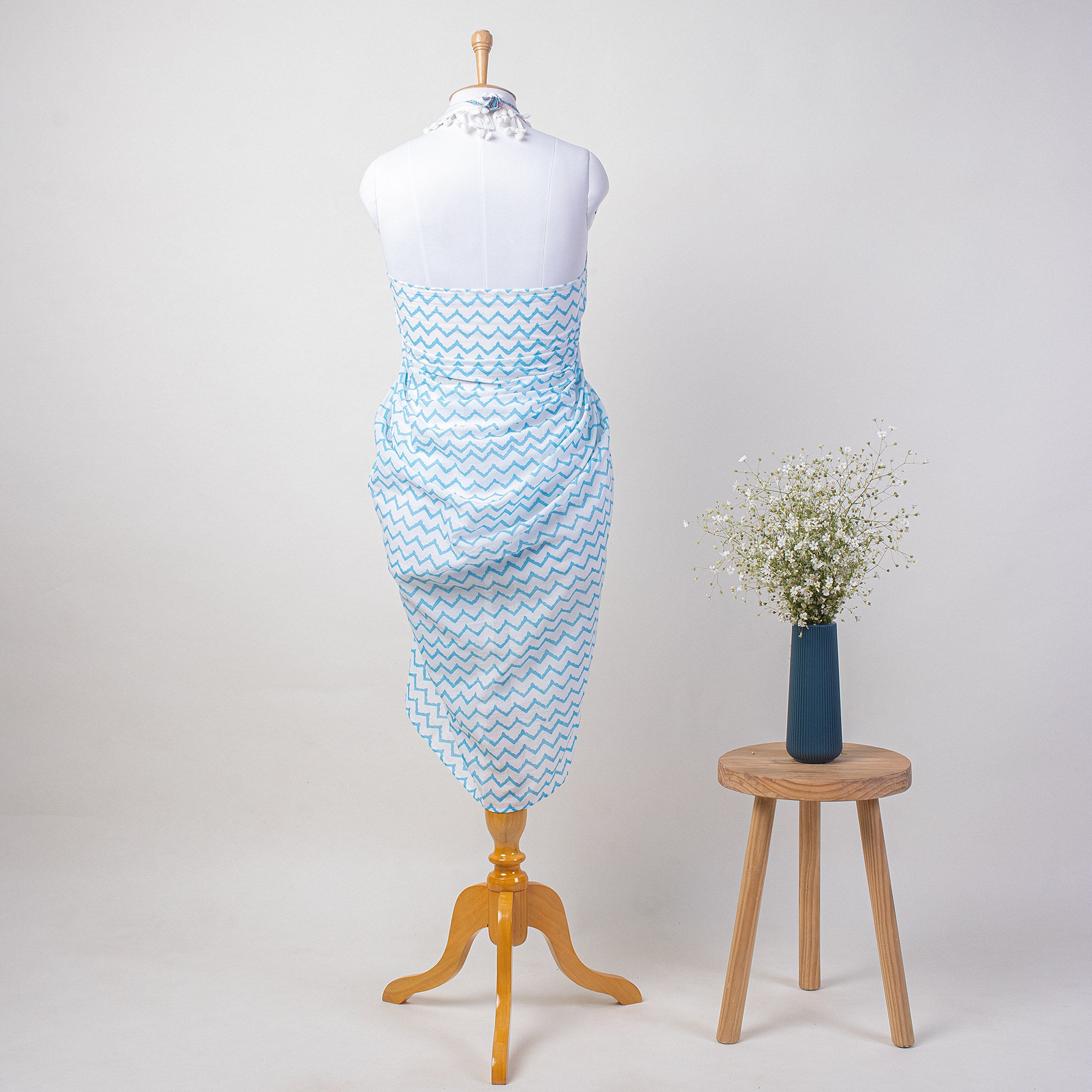 Indian Hand Block Blue Zig Zag Beach Sarog Wrap For Women
