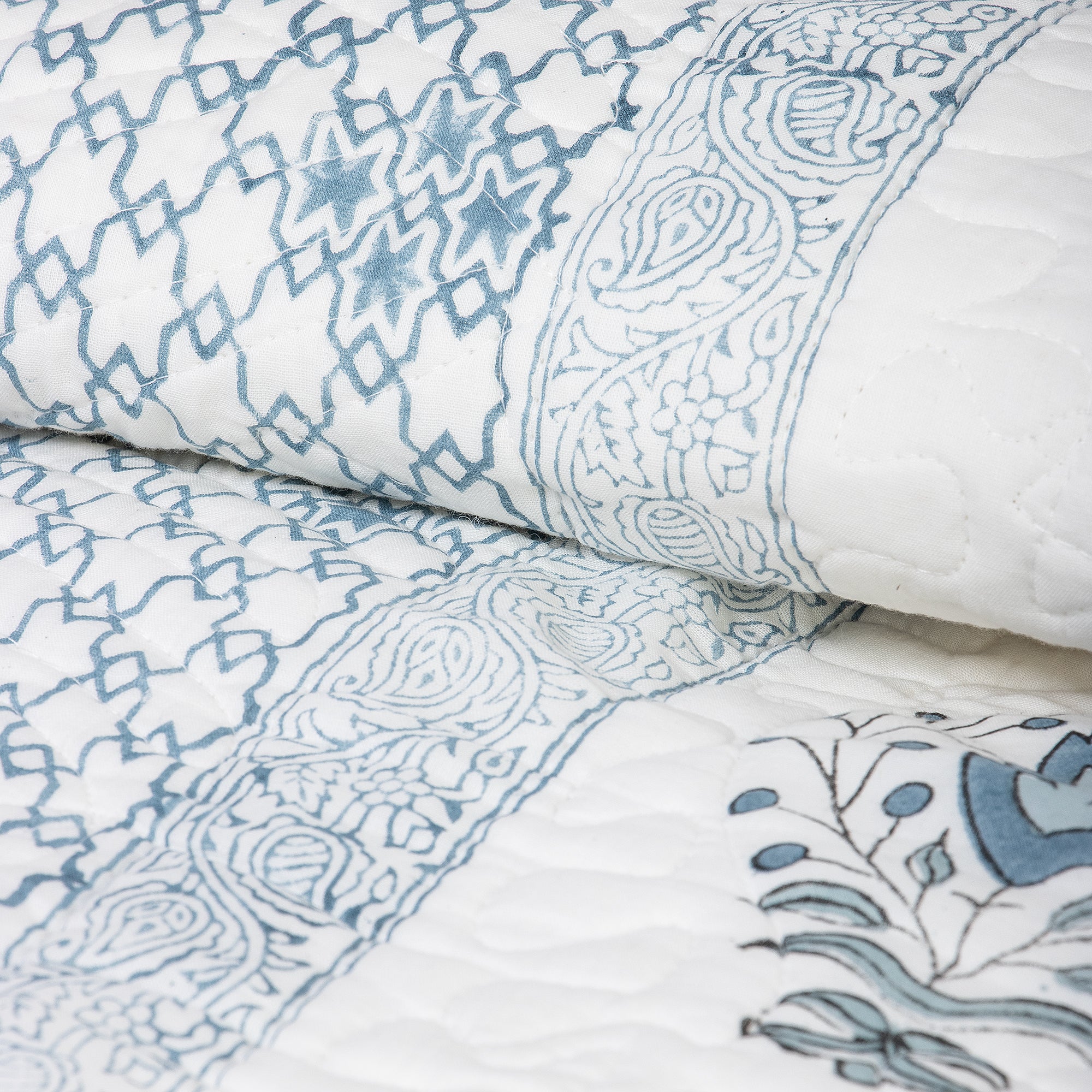 Leaf Hand Block Printed Cotton Machine Quilt with Pillow Covers