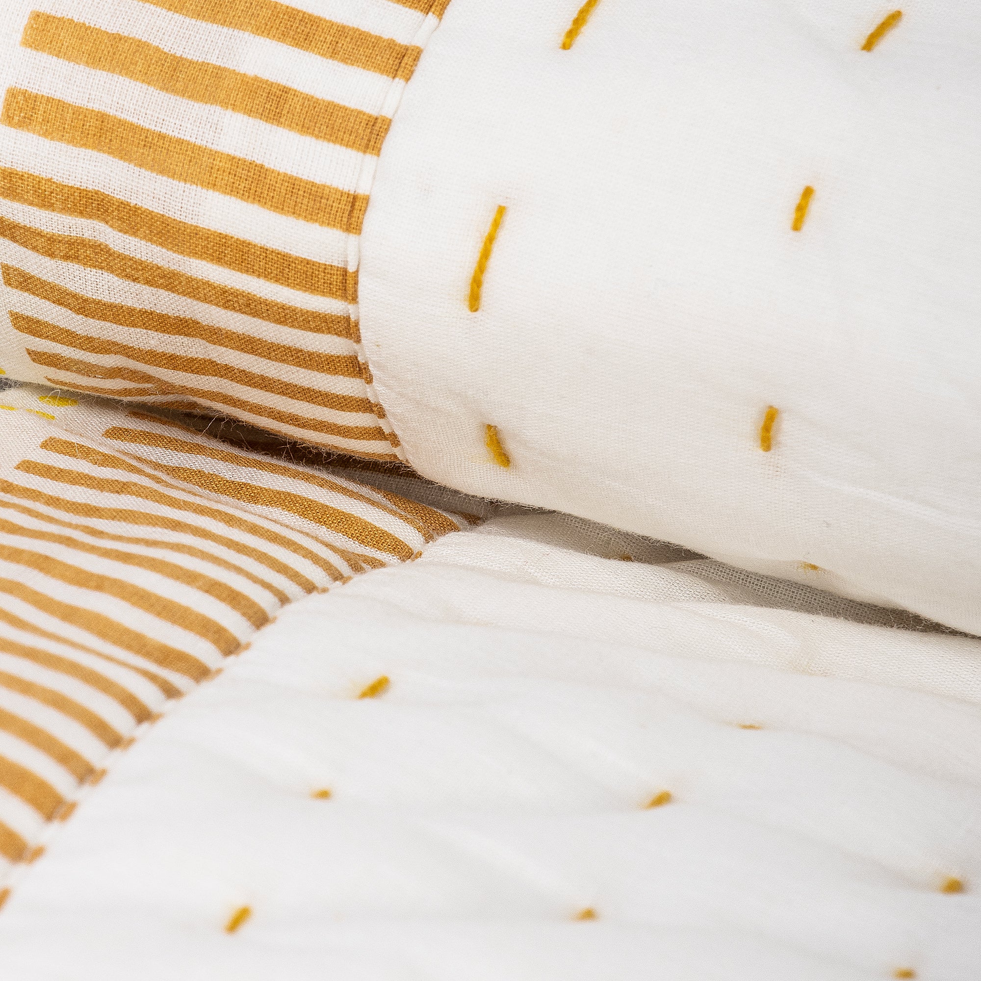 Premium White Handmade Cotton Kantha Quilt Blanket