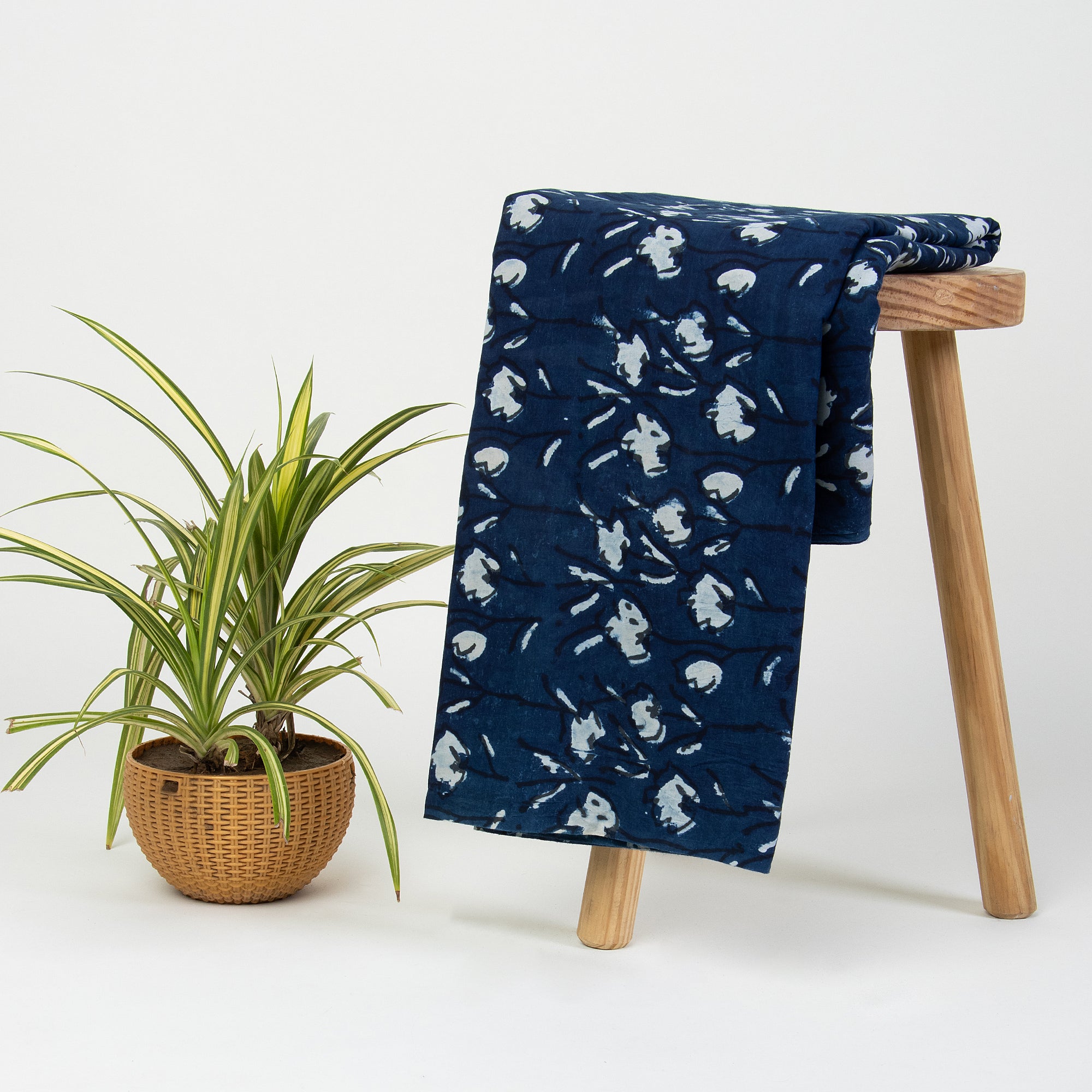 Quality Indigo Floral Printed Organic Natural Cotton Fabric