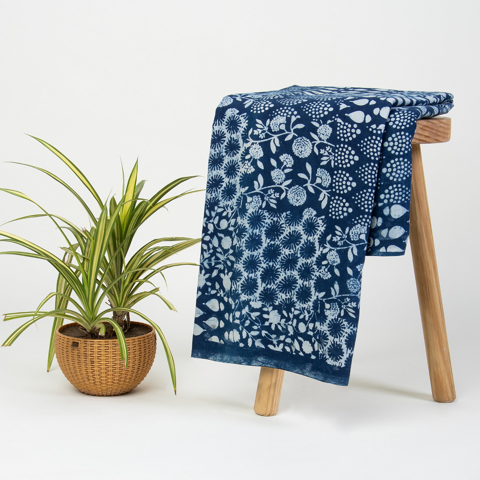 Quality Indigo Patchwork Print Cotton Yard Fabric