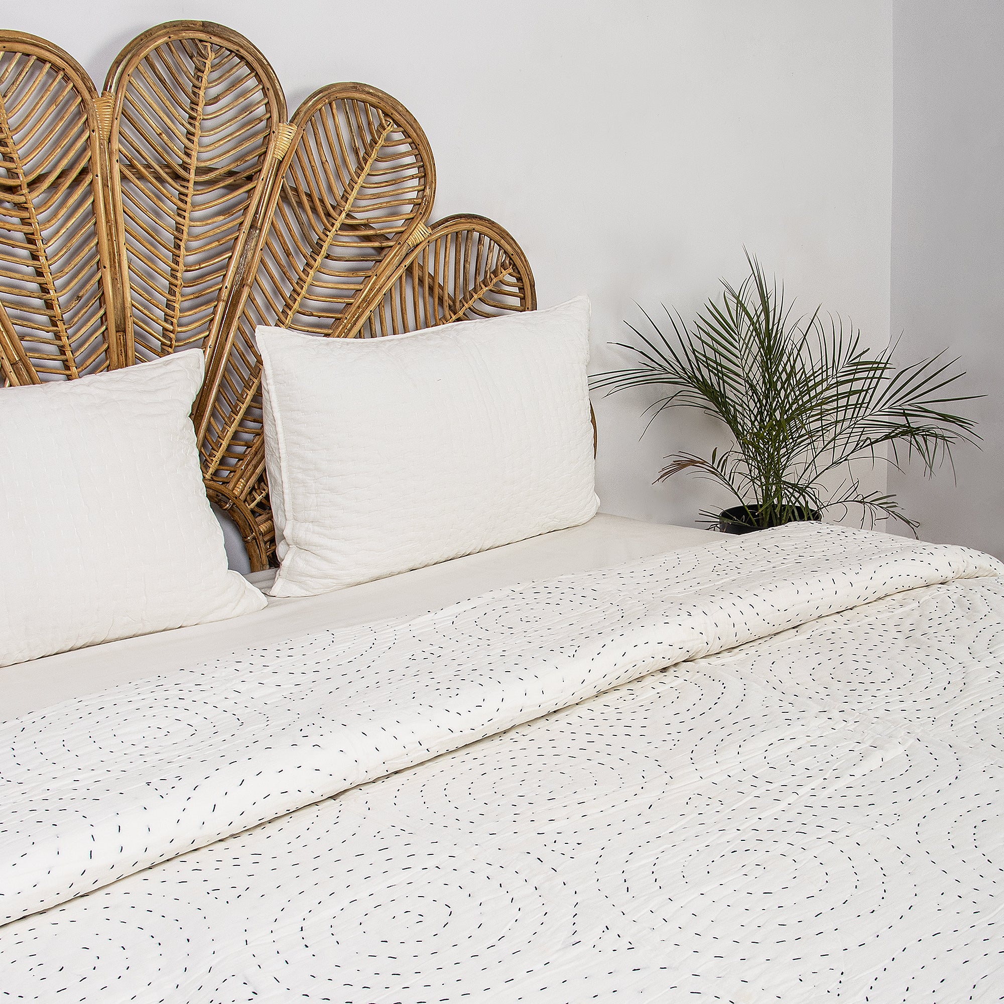 Light Weighted White Natural Cotton Kantha Quilt Blanket
