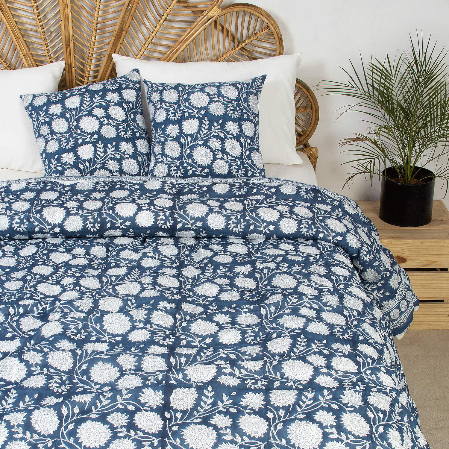 Floral Print Soft Cotton Blue Duvet Cover & Shams