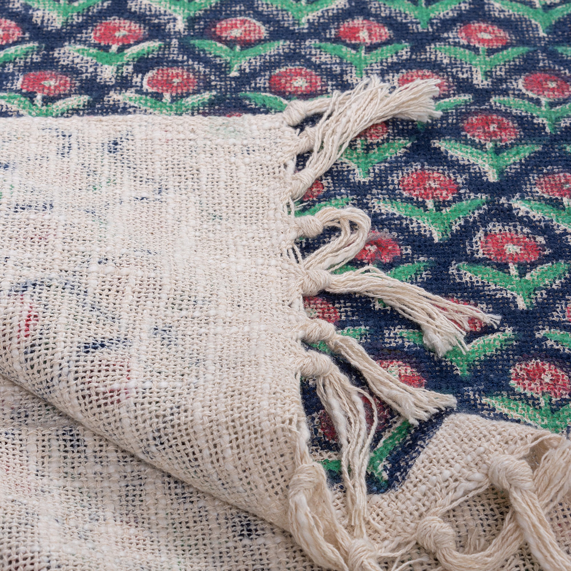 Multicolor Home Decorative Softest Throw Blanket