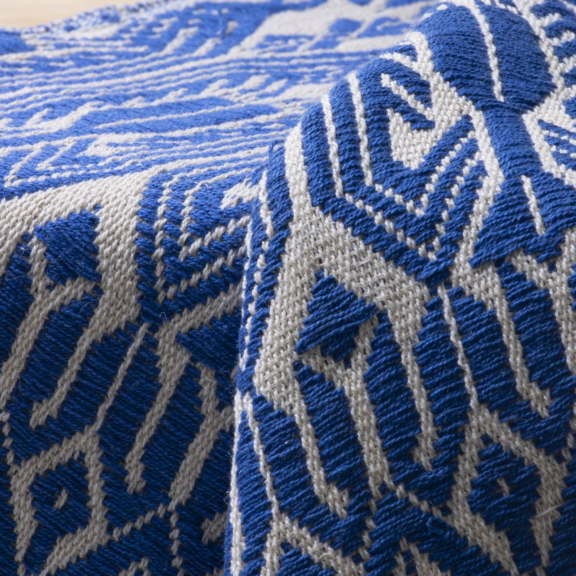 Cotton woven handmade Boho tasseled throw
