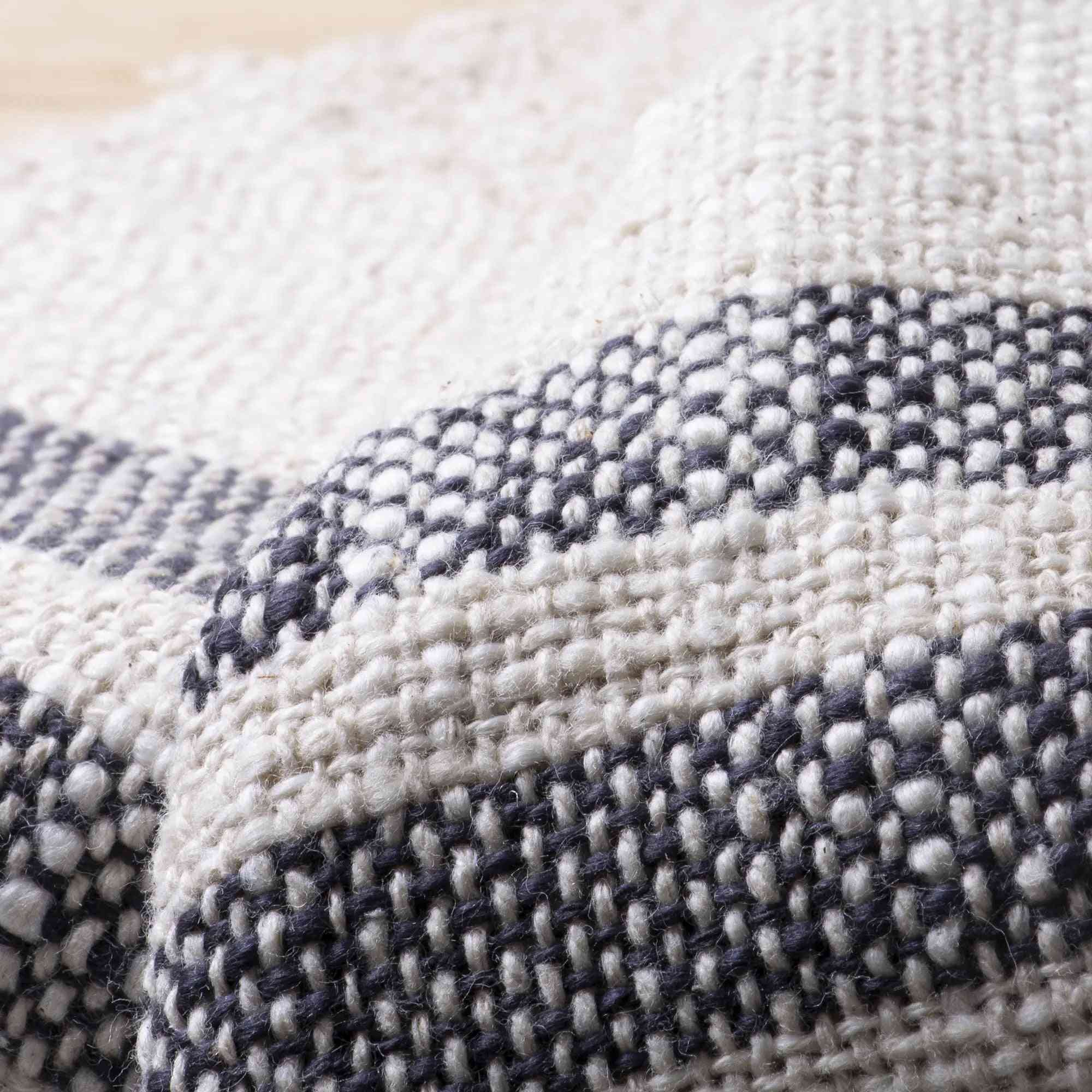 Handmade Super Soft Throw Blanket For Living Room Online