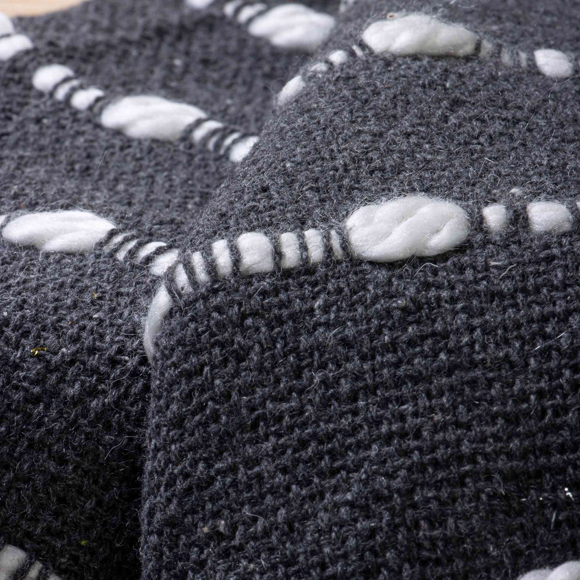 Soft Black & White Throw Blanket