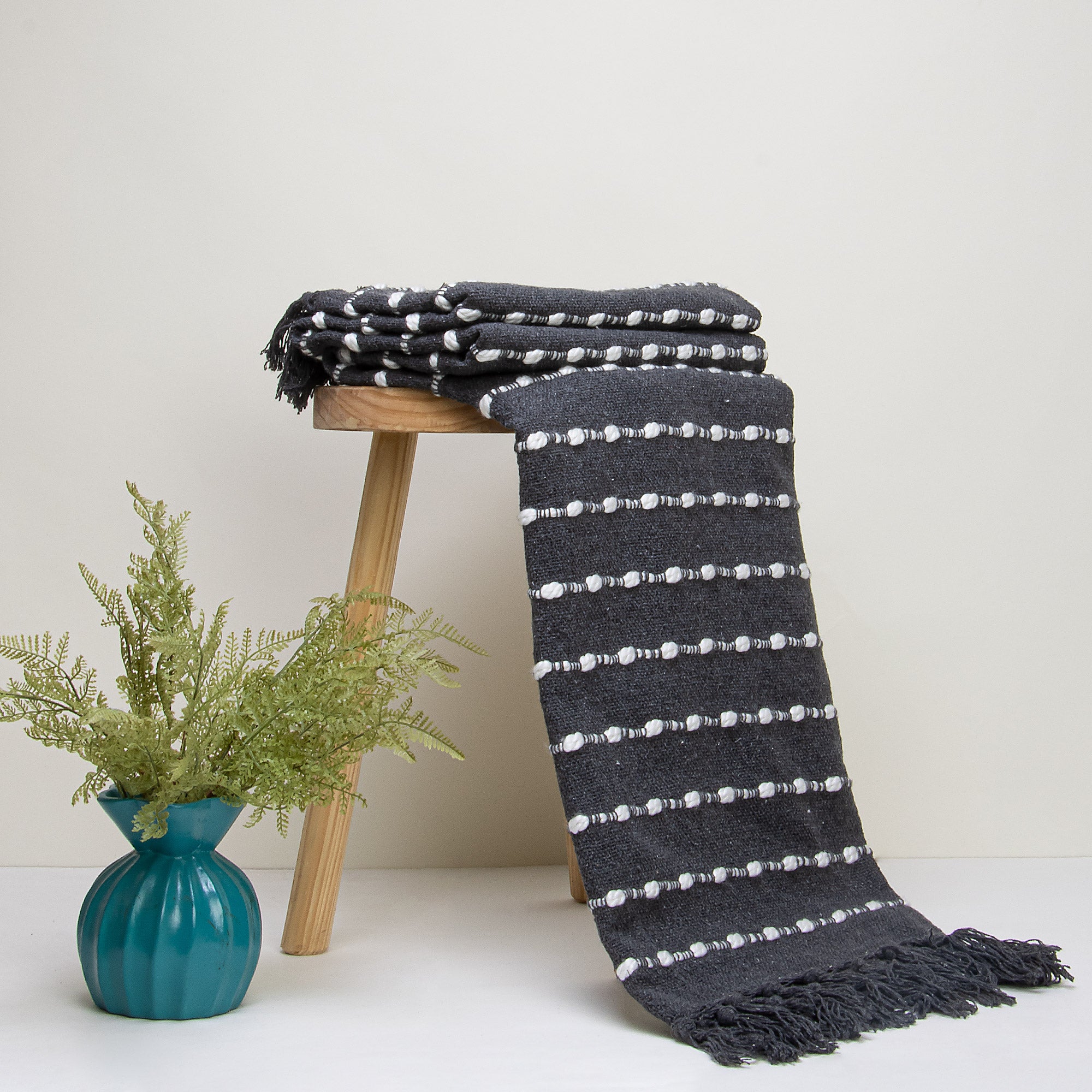 Black Embroidery Pure Cotton Indian Hand Woven Throw Blankets foe Home Decor