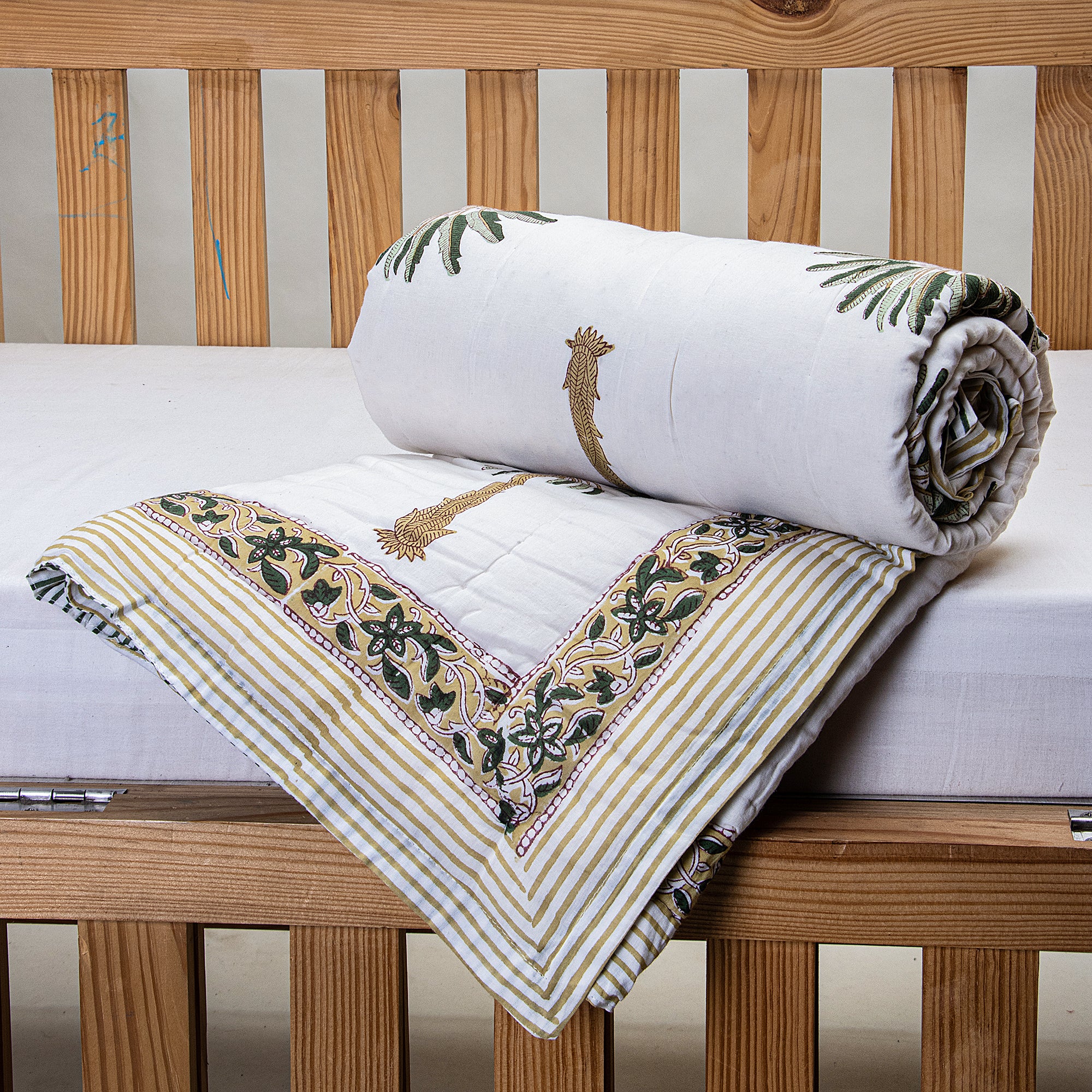 Green Palm Tree Print Baby Comforter Set Online