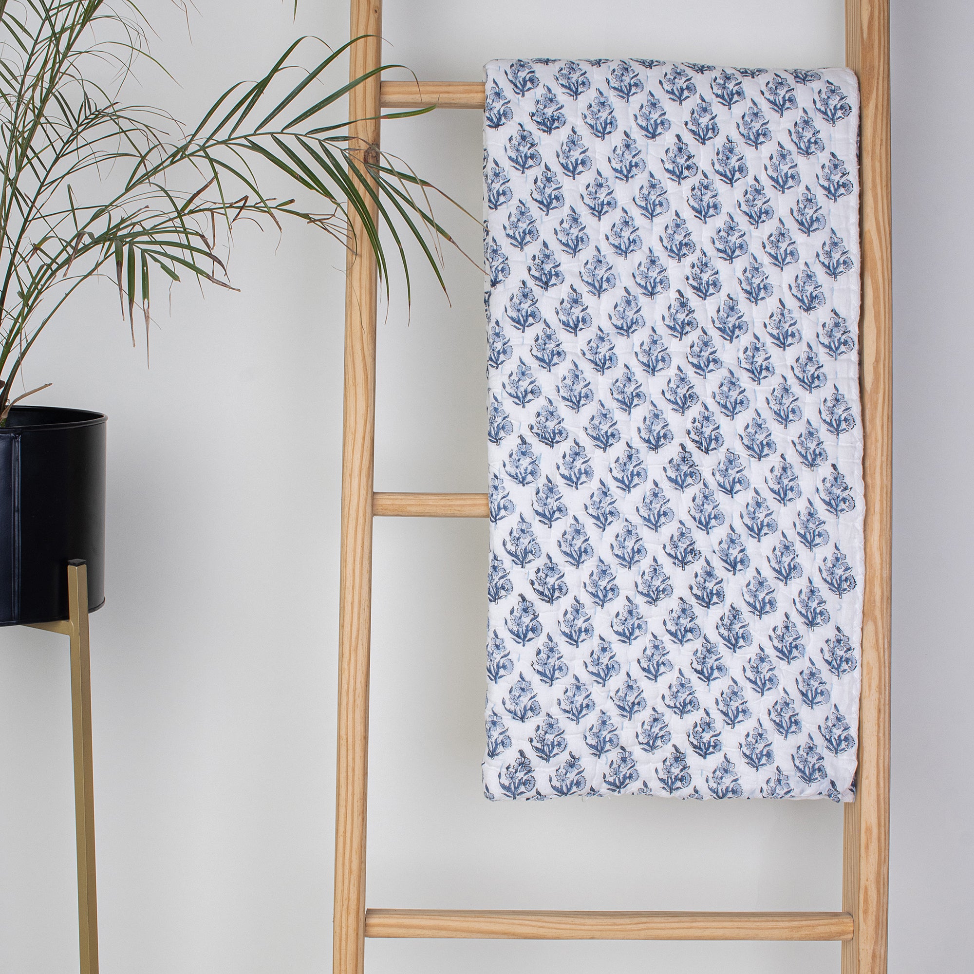 Blue Floral Print Soft Baby Blanket Online