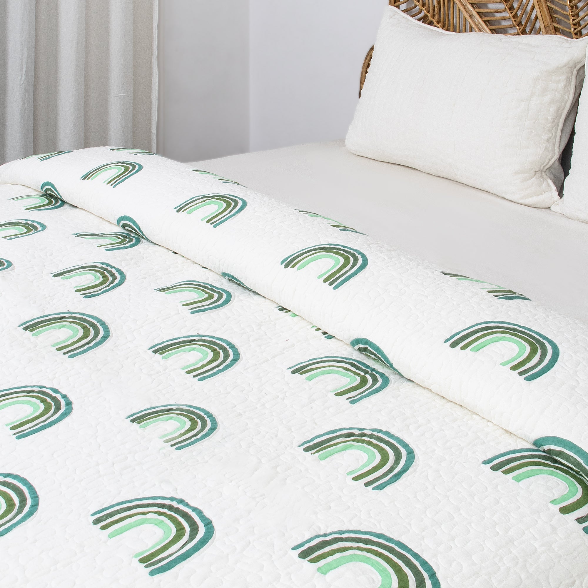 Sunrise Block Print Cotton Comforter Blanket