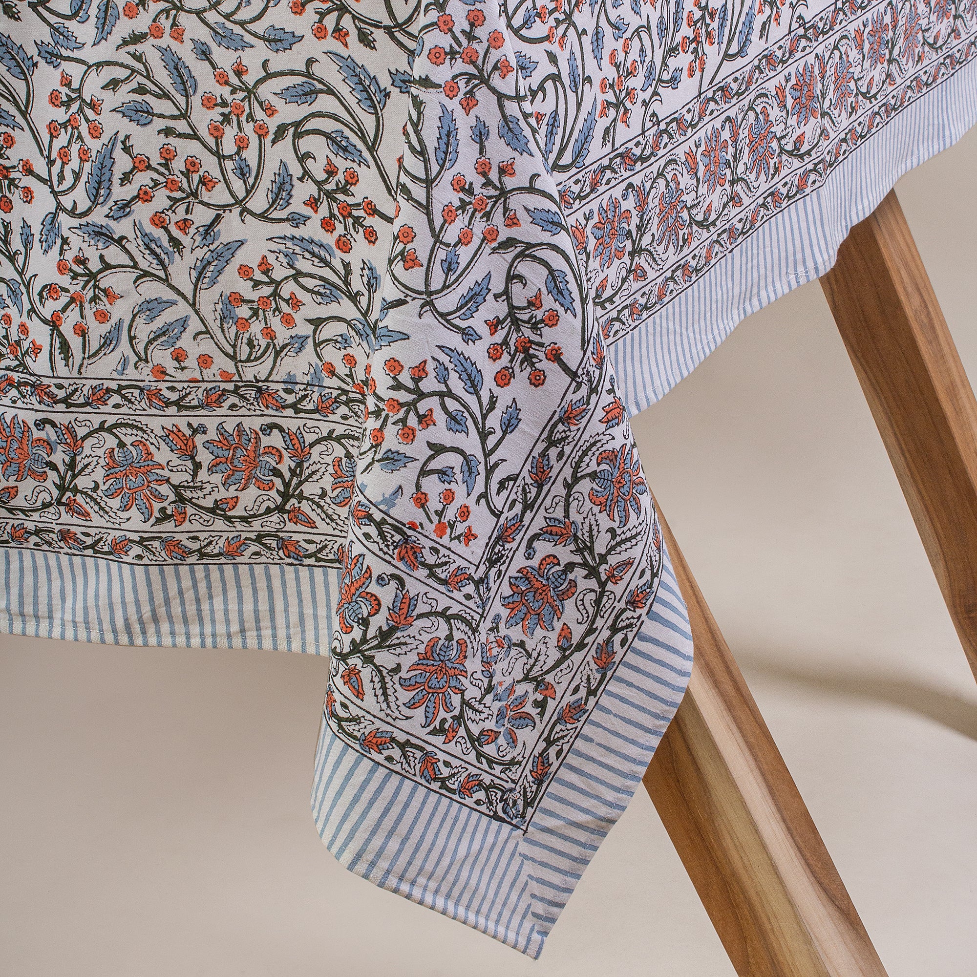 6 Seater Table Cloth in Cotton Table Cloth Online