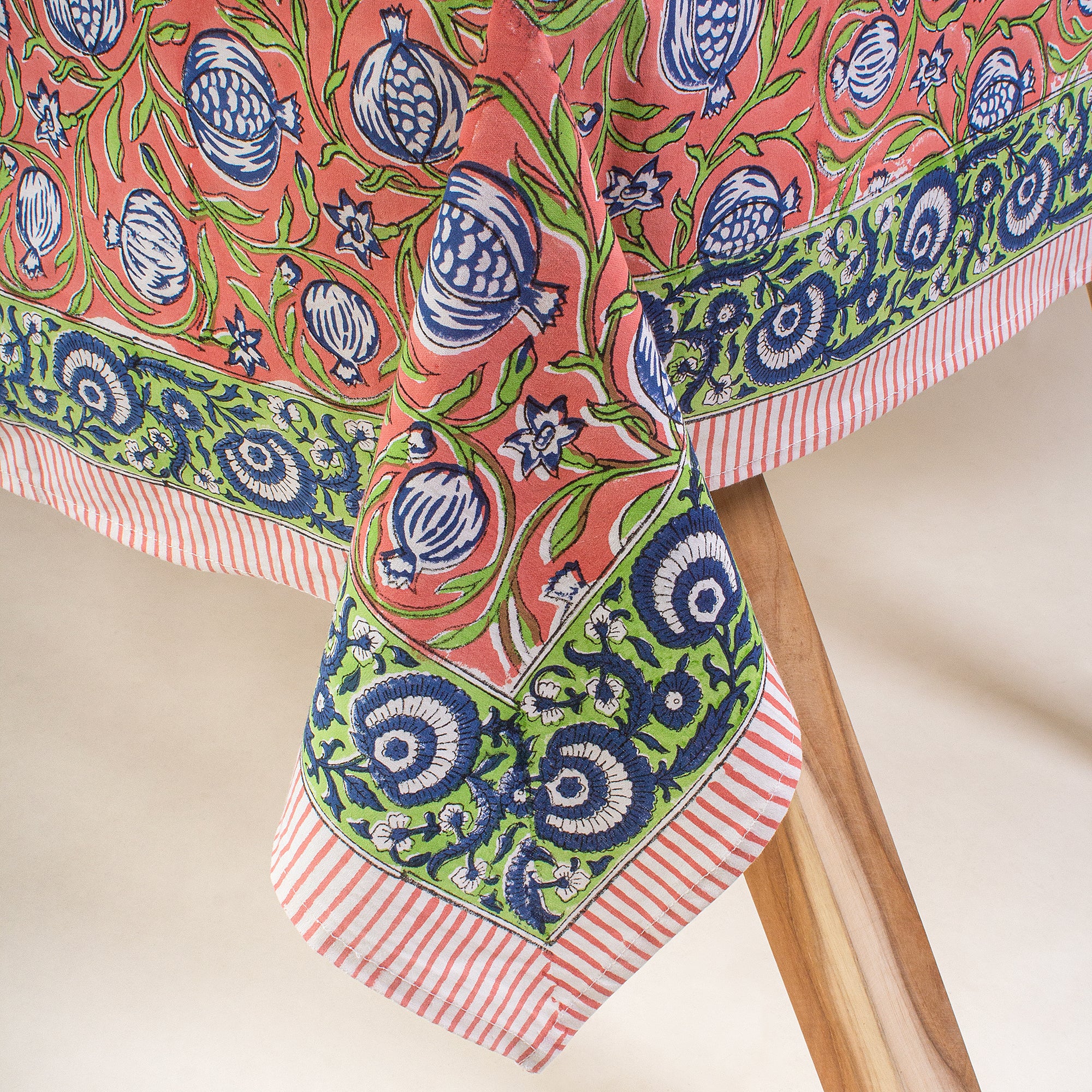 Block Floral Print Table Cover 6 Seater | Table Cover