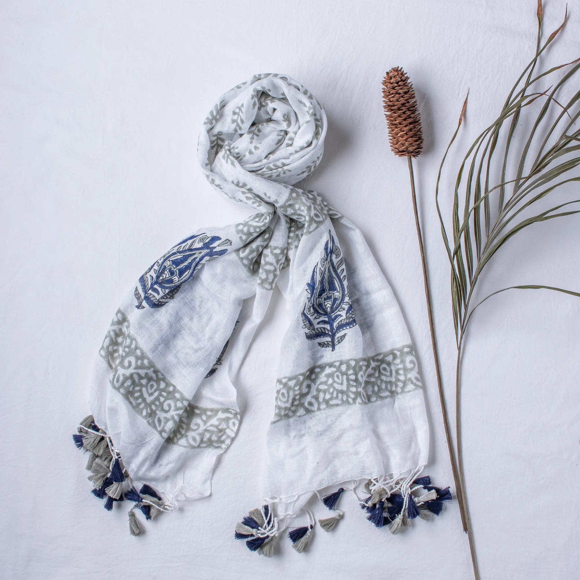 Handmade Grey Flower Printed Stoles Scarf