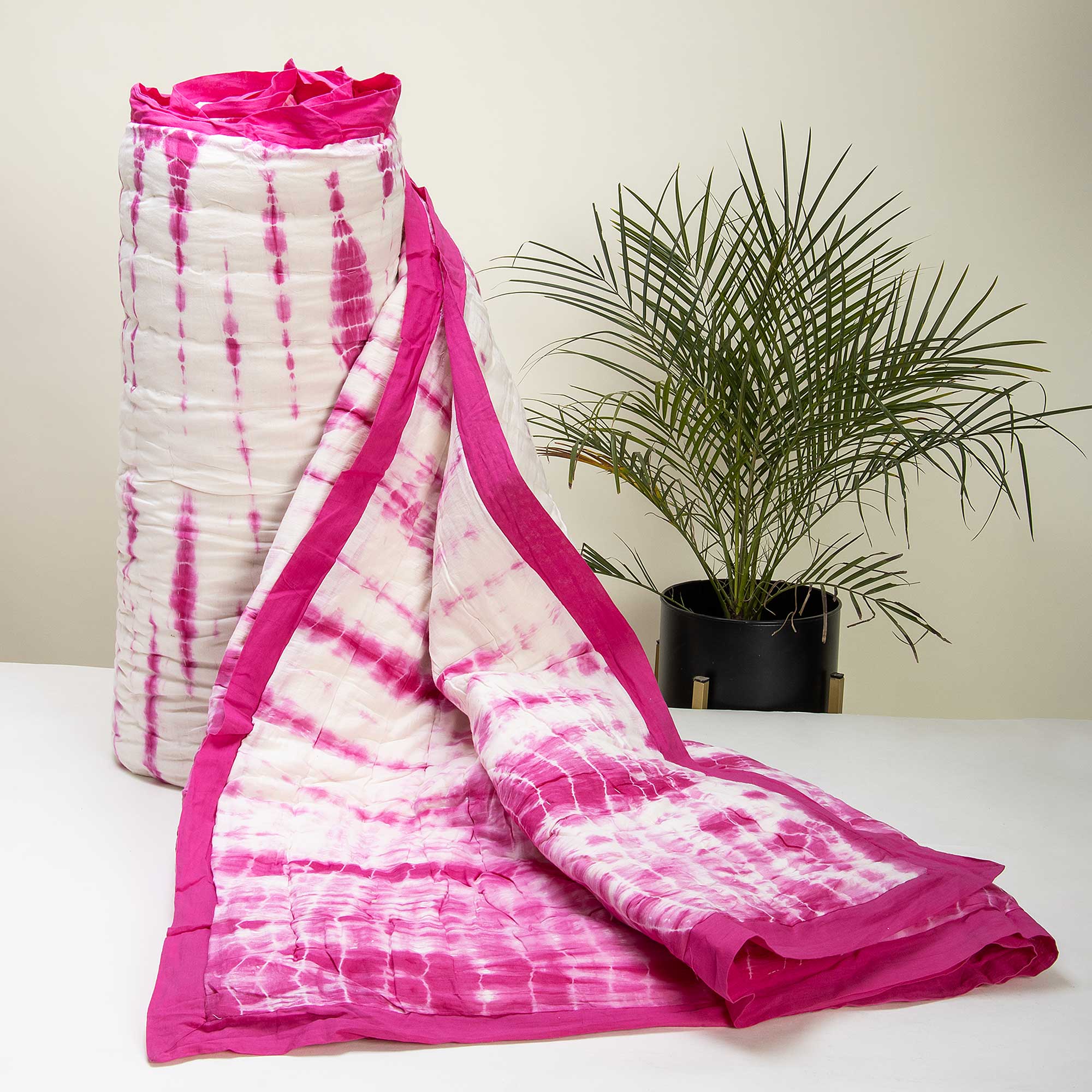 Stylish Pin Tie Dye Cotton Jaipuri Razai Quilts Online