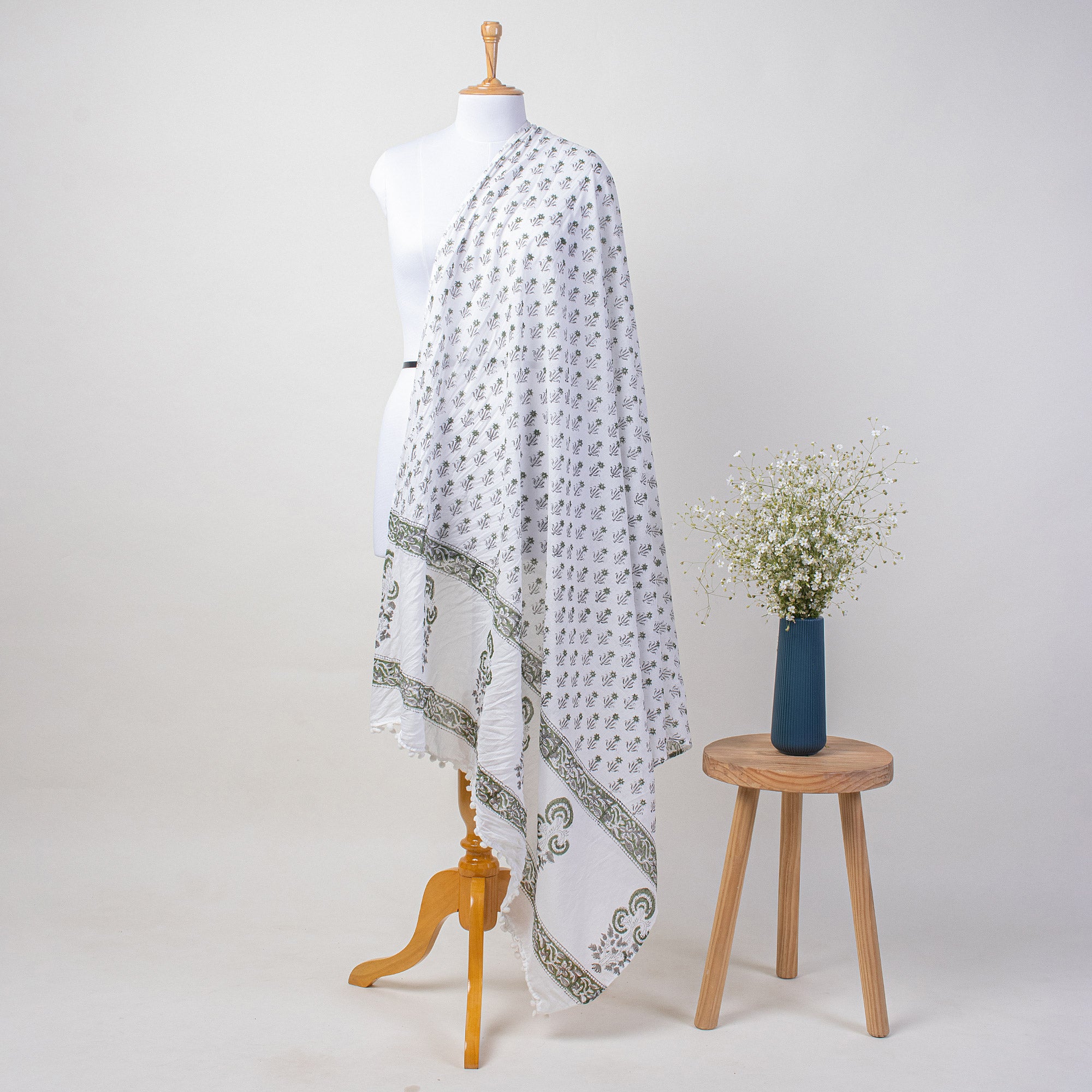 Handmade Flower Printed Light Weight Sarees