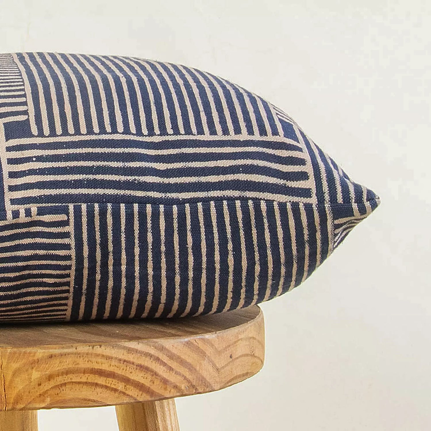 Stripe Pattern Canvas Cushion Cover