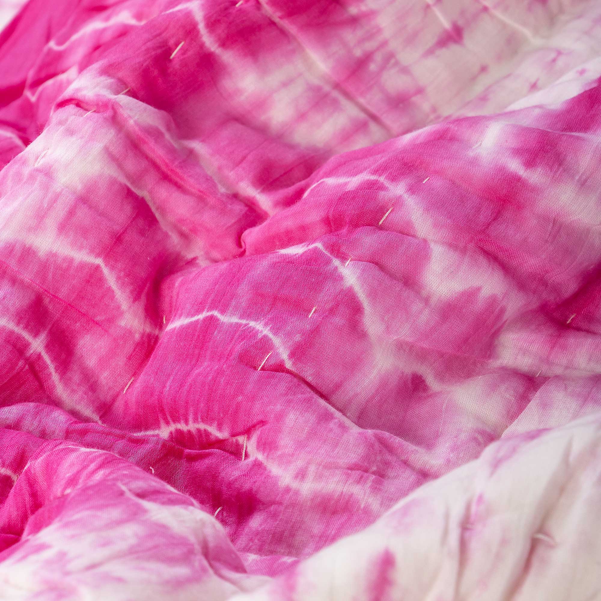 Stylish Pin Tie Dye Cotton Jaipuri Razai Quilts Online