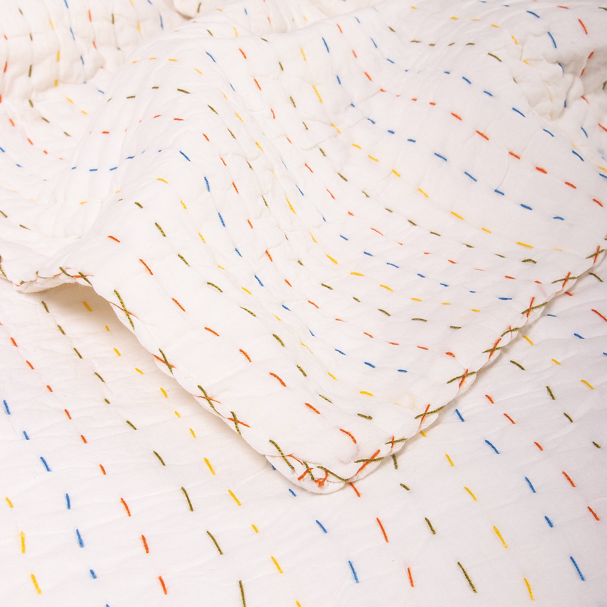 Stylish Solid Indian Kantha Quilt Blanket