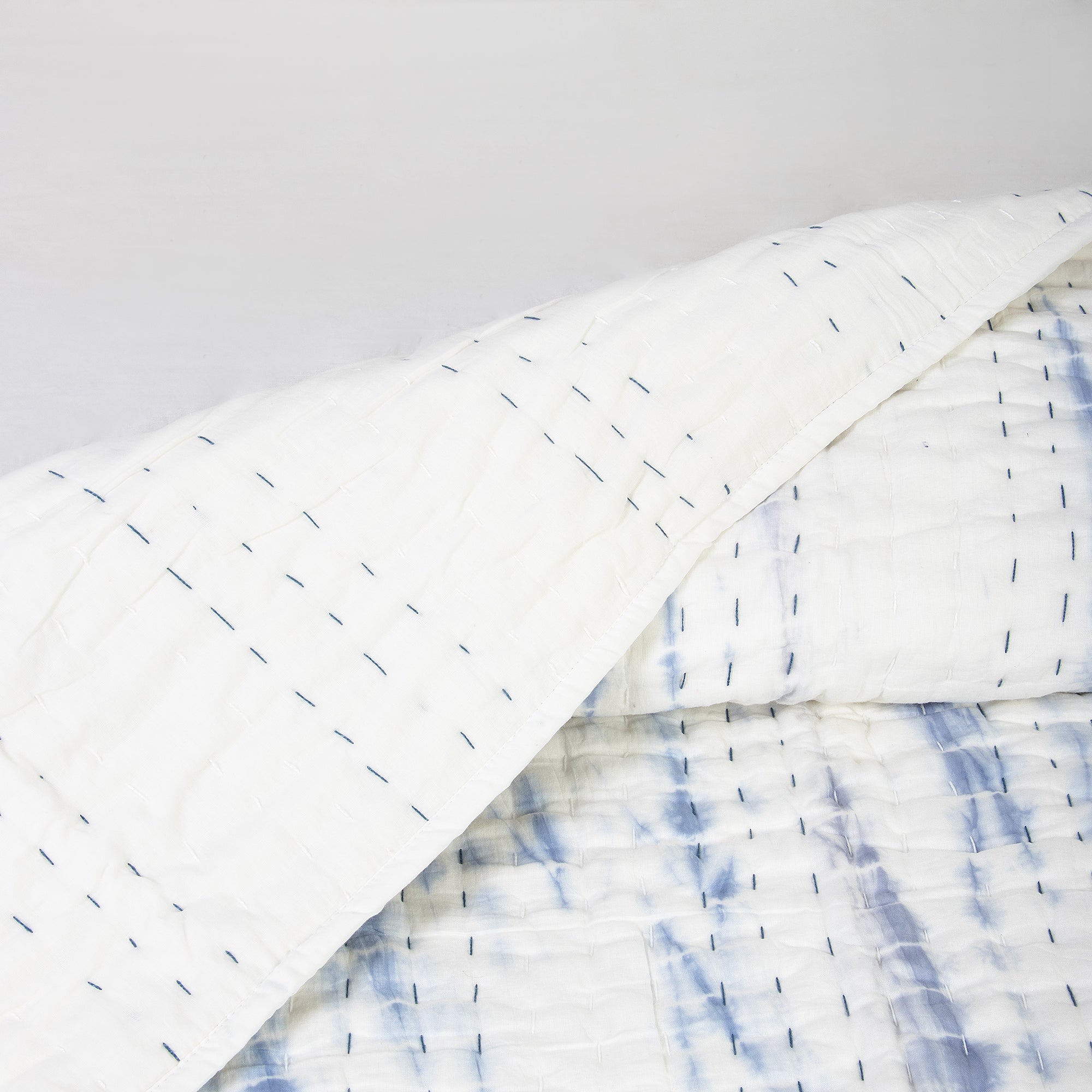 Tie Dye Indian Cotton Kantha Winter Quilt Blanket