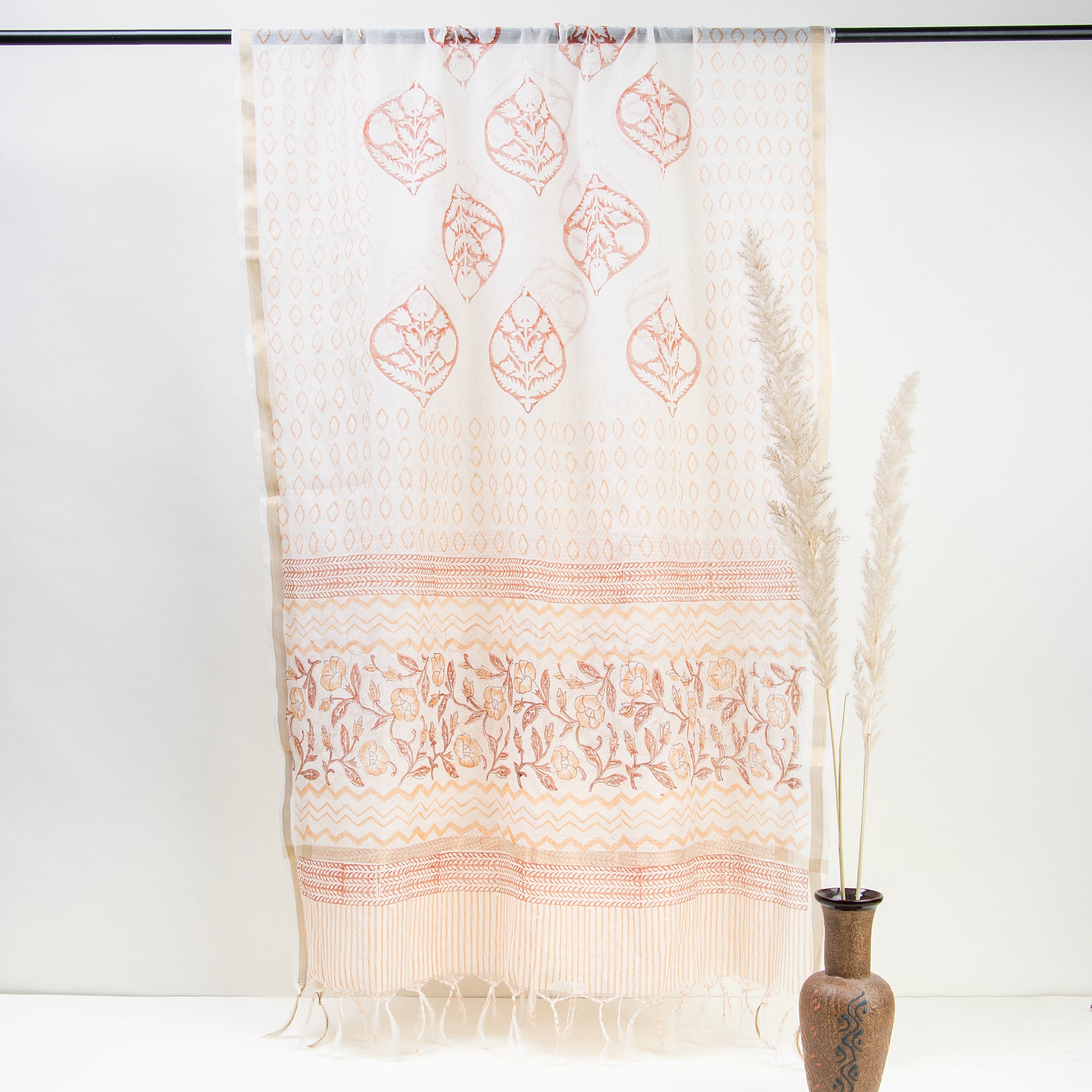 Women Unstitched Suits Fabric With Kota Doria Dupatta