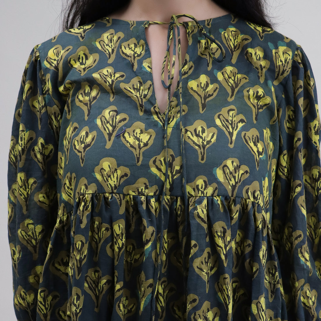 Beautiful Green Floral Cotton Midi Outfit for Womens