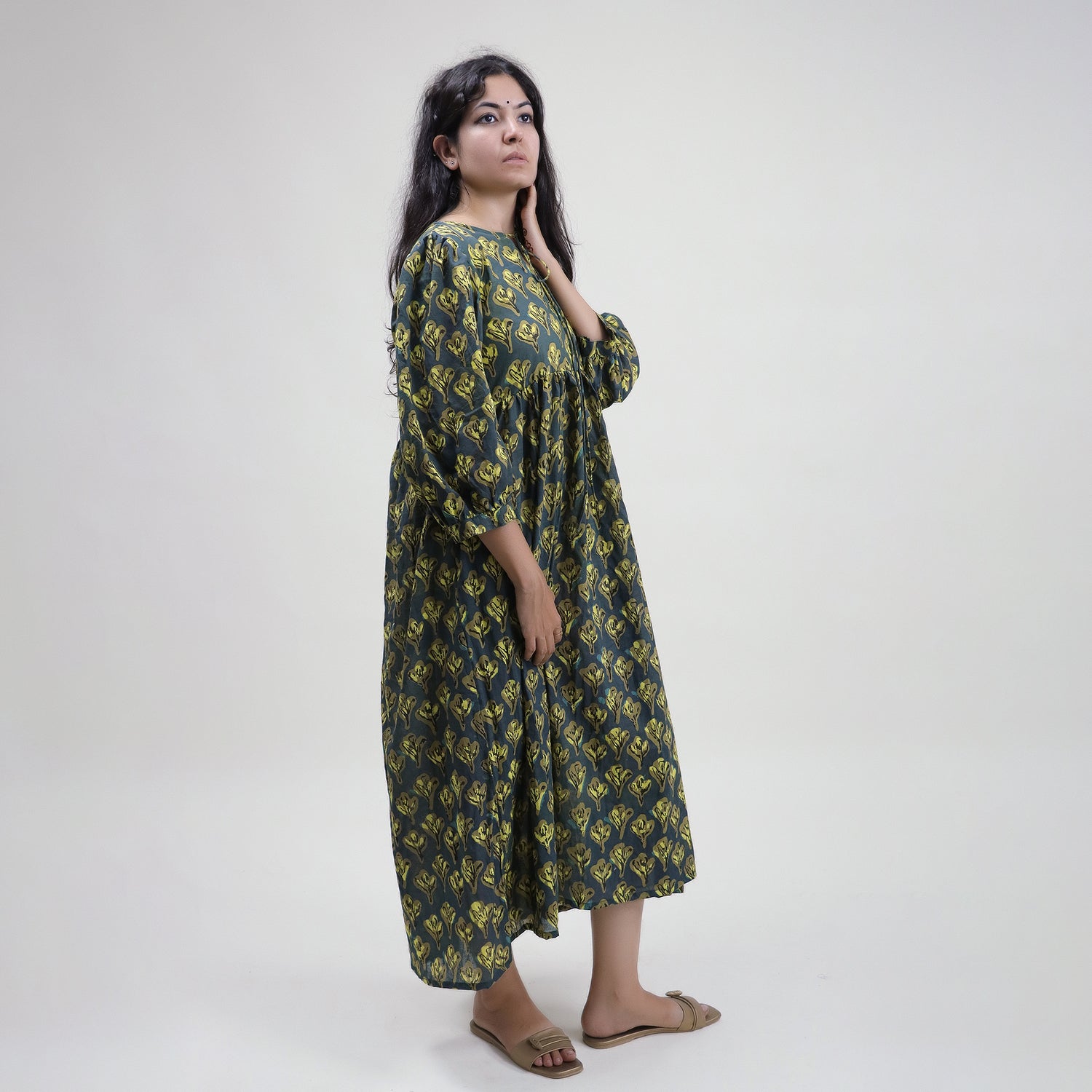 Beautiful Green Floral Cotton Midi Outfit for Womens