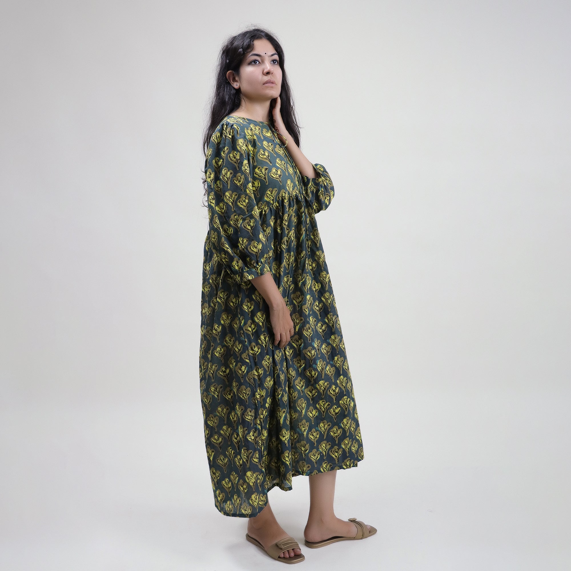 Beautiful Green Floral Cotton Midi Outfit for Womens