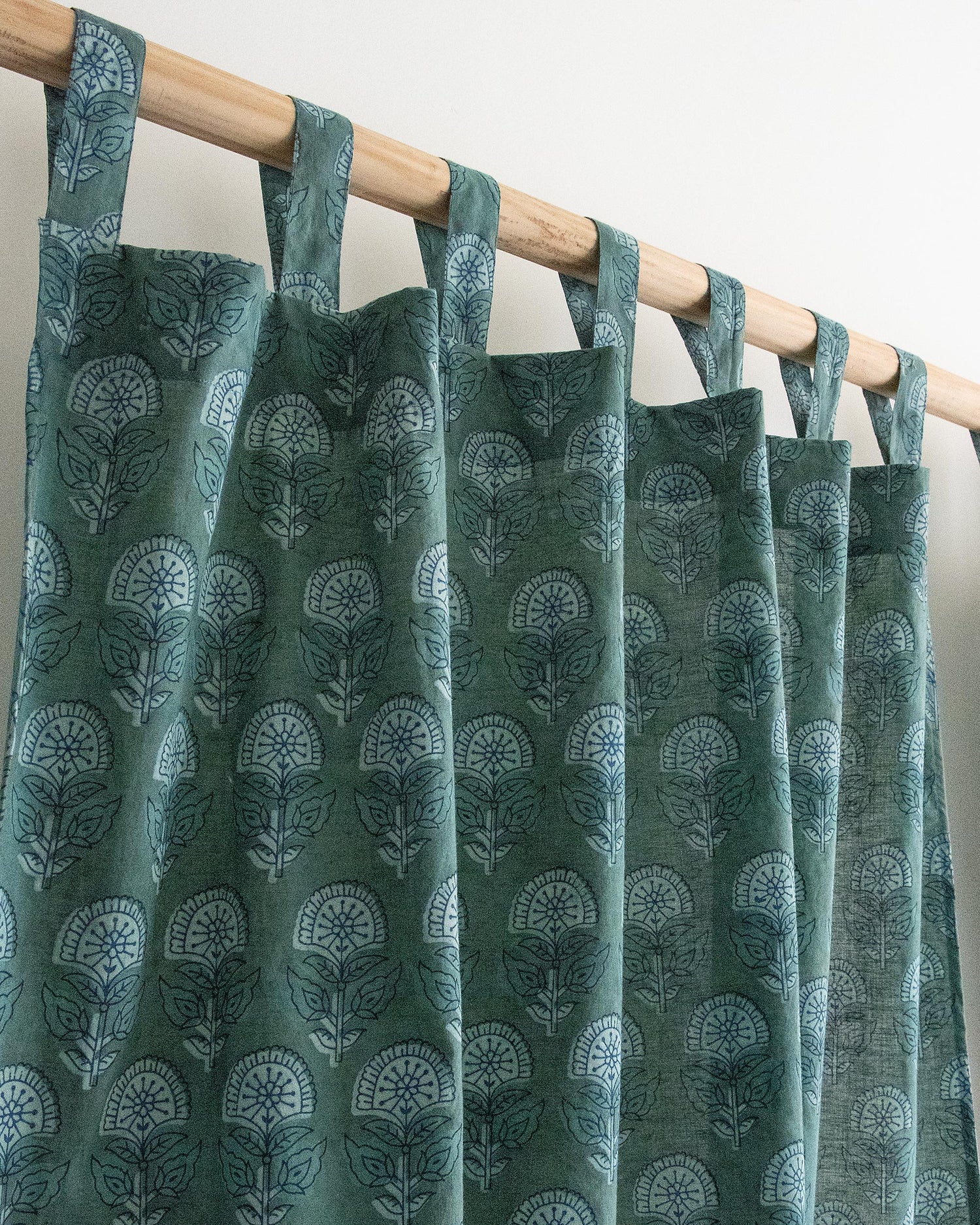 Best Curtains for Living Room in India