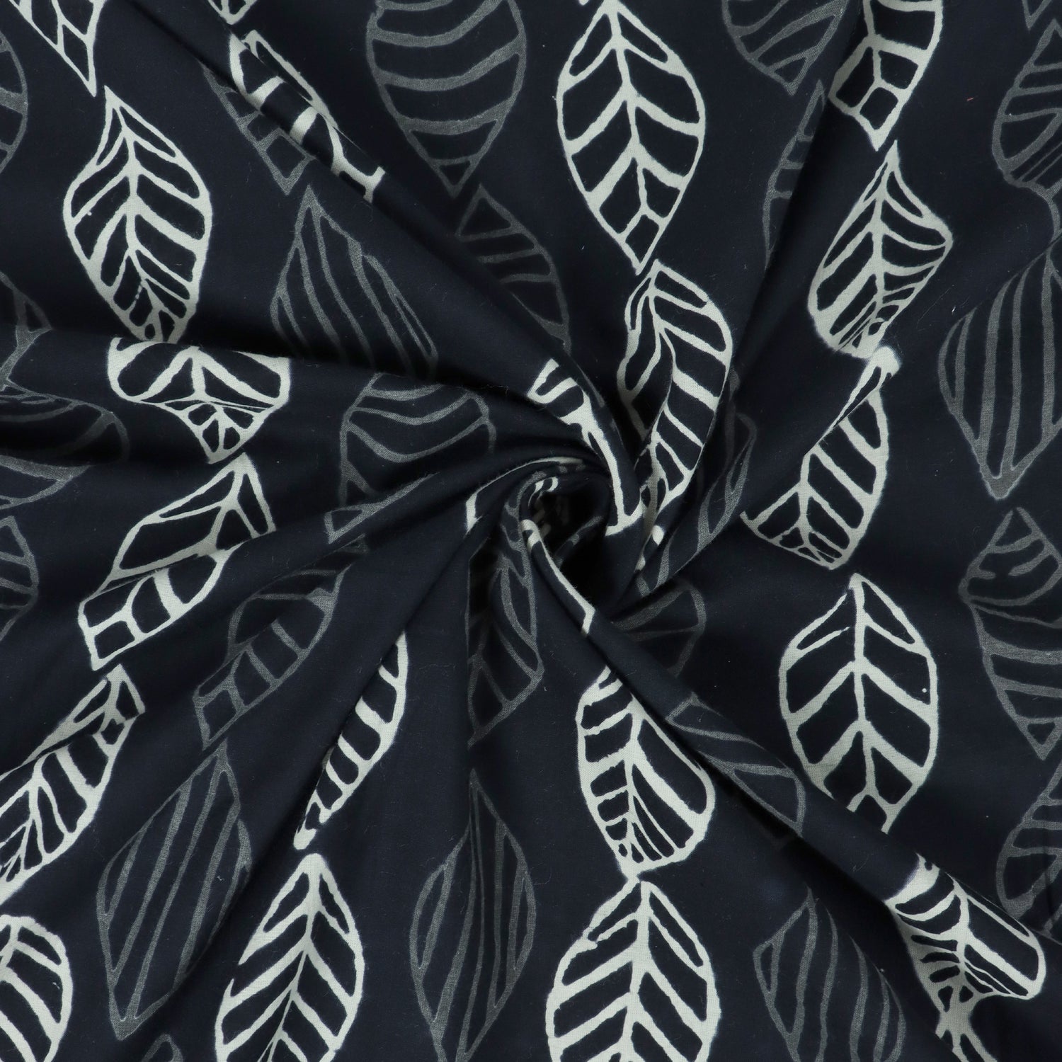 Black &amp; White Cotton Hand Block Printed FabricBlack &amp; White Cotton Hand Block Printed Fabric