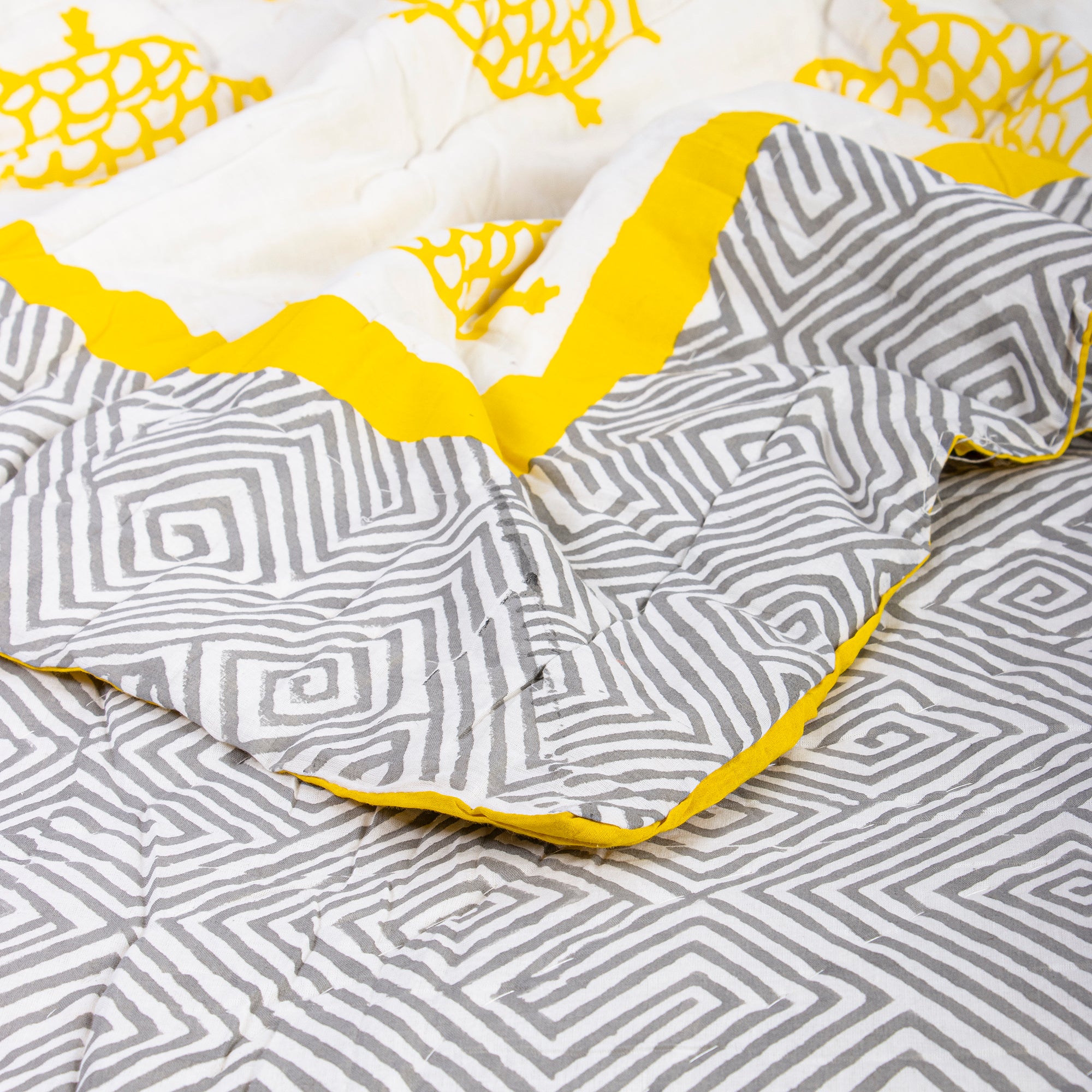 Block Printed Cotton Reversible Jaipuri Rajai with Pillow Cover