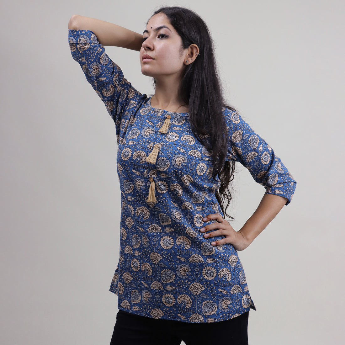 Blue Floral Modern Cotton Kurti For Women&