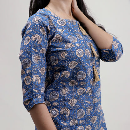 Blue Floral Modern Cotton Kurti For Women&